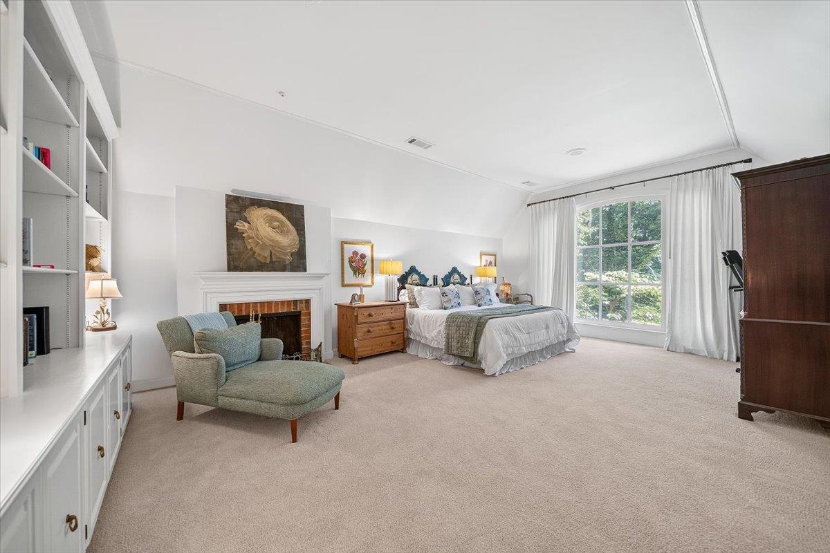 6487 MAY CREEK CV