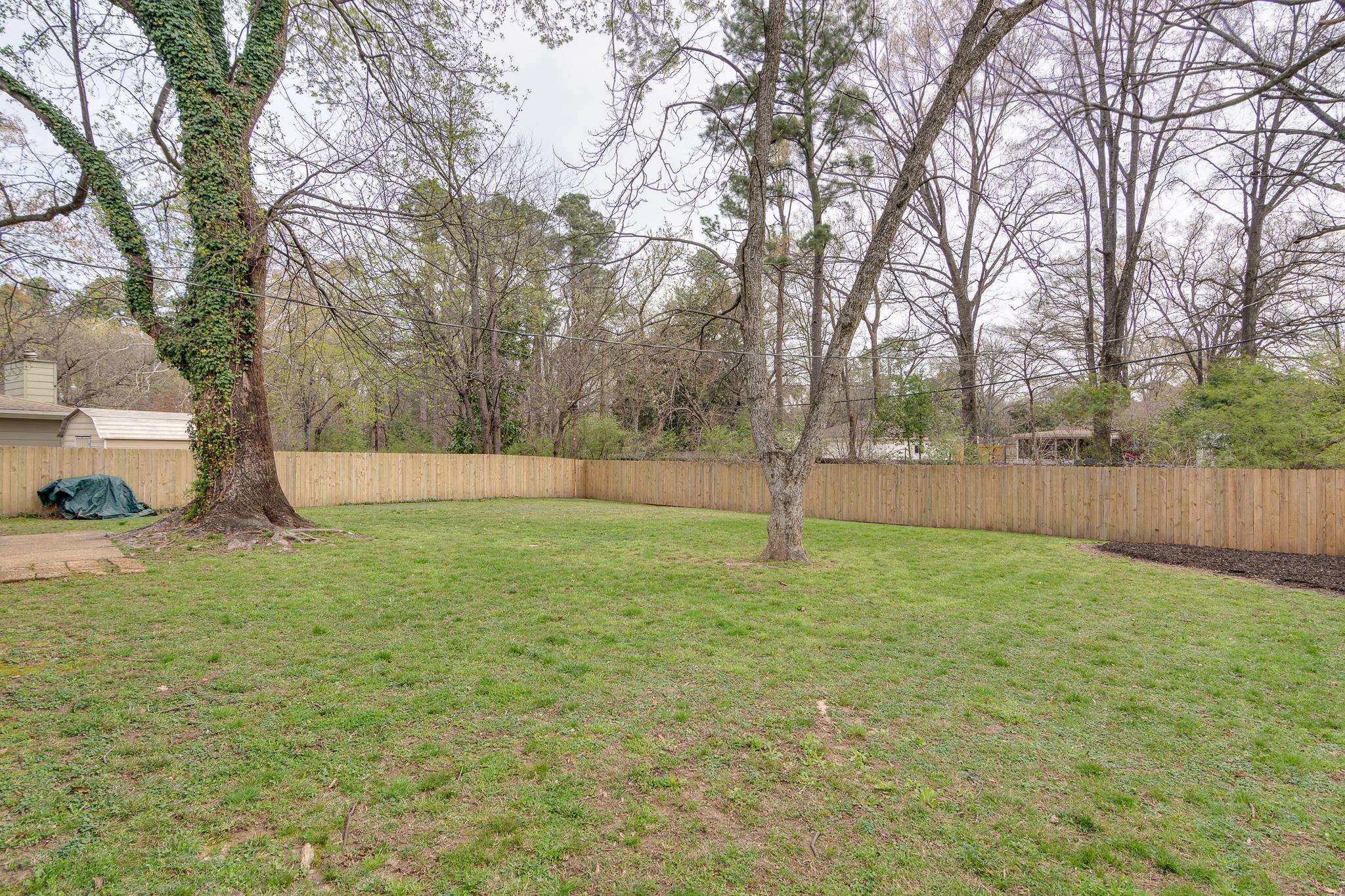 4336 HILLDALE AVE