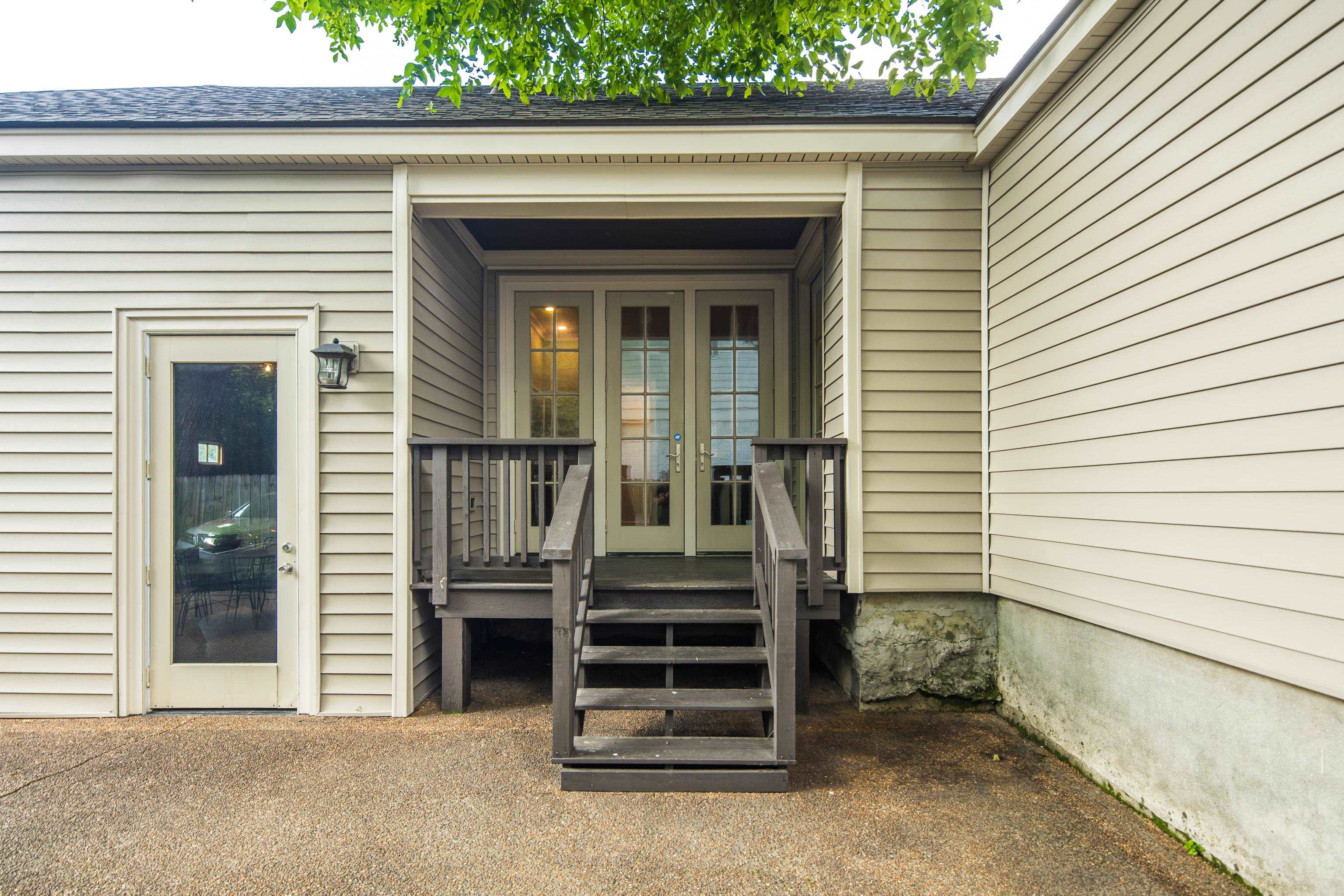 187 S REESE ST