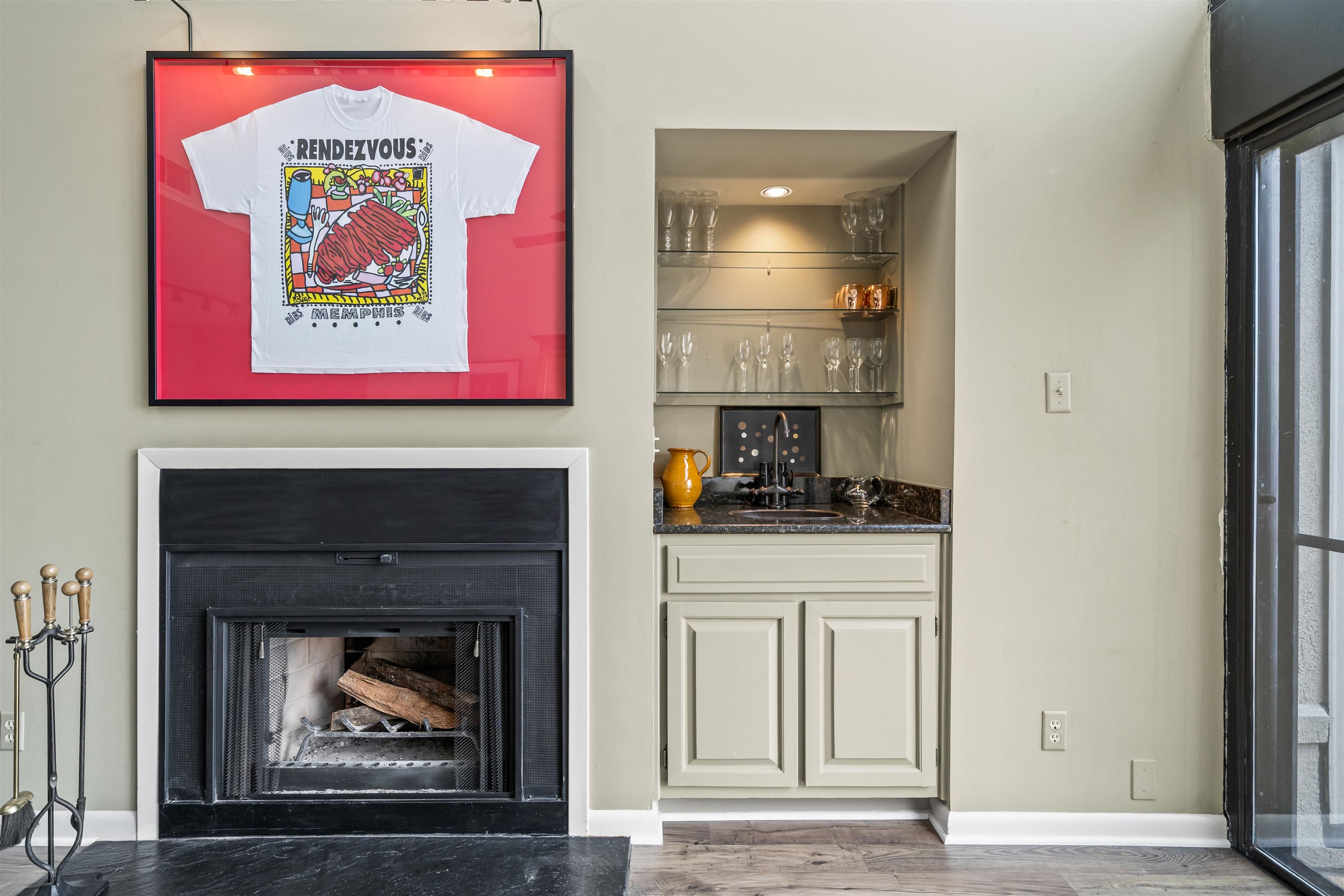 343 RIVERBLUFF PL Unit: 3