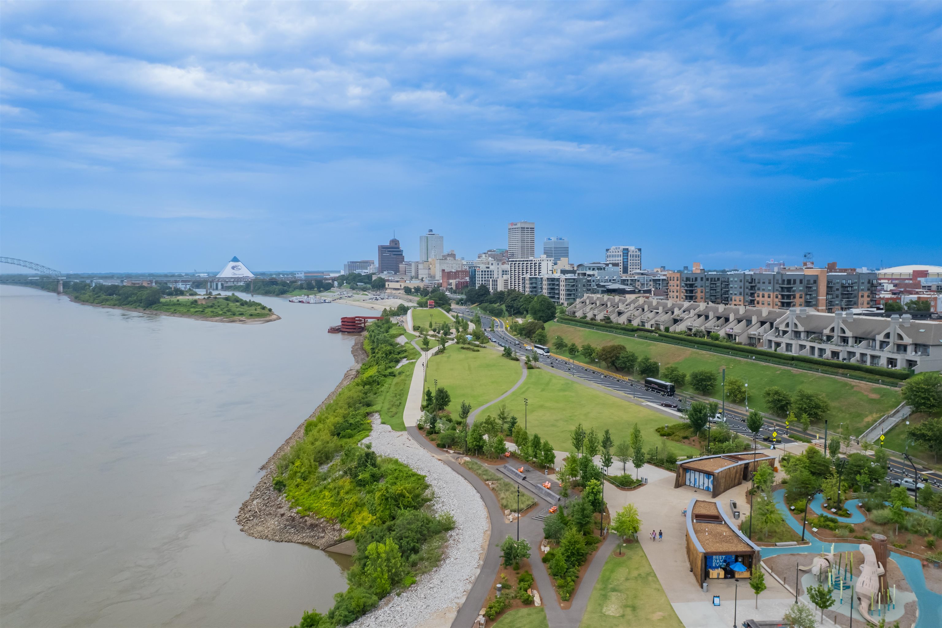 343 RIVERBLUFF PL Unit: 3