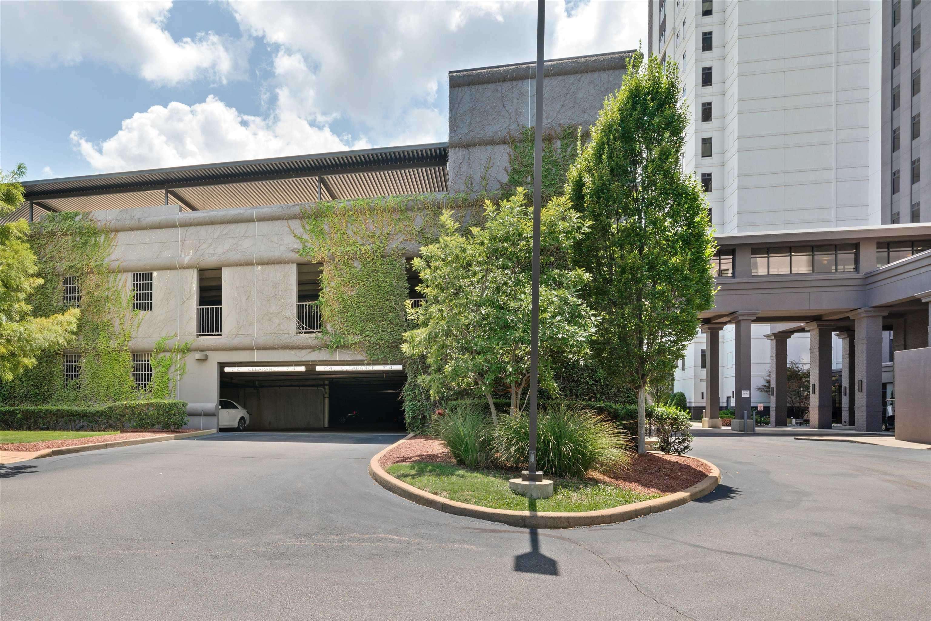 717 RIVERSIDE DR Unit: 1407