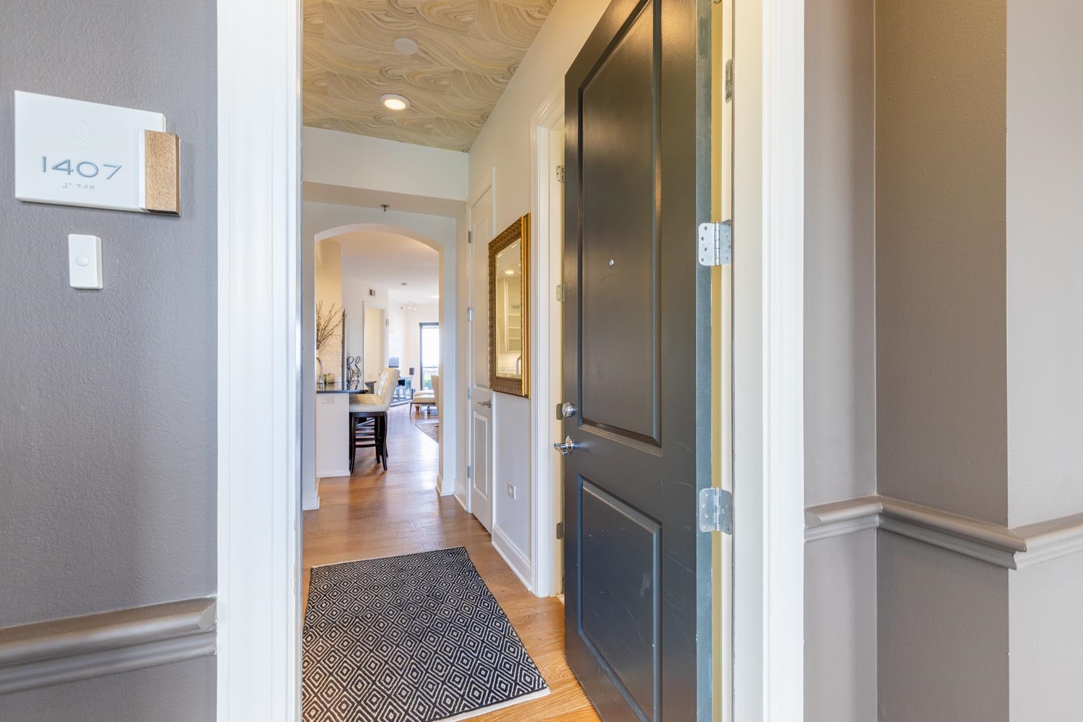 717 RIVERSIDE DR Unit: 1407