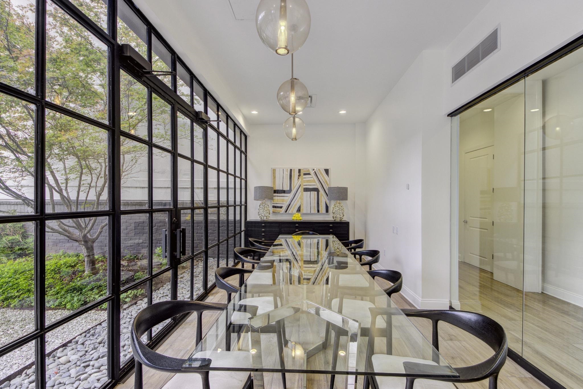 717 RIVERSIDE DR Unit: 1407