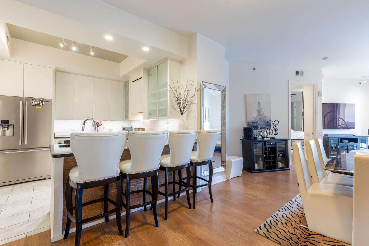 717 RIVERSIDE DR Unit: 1407