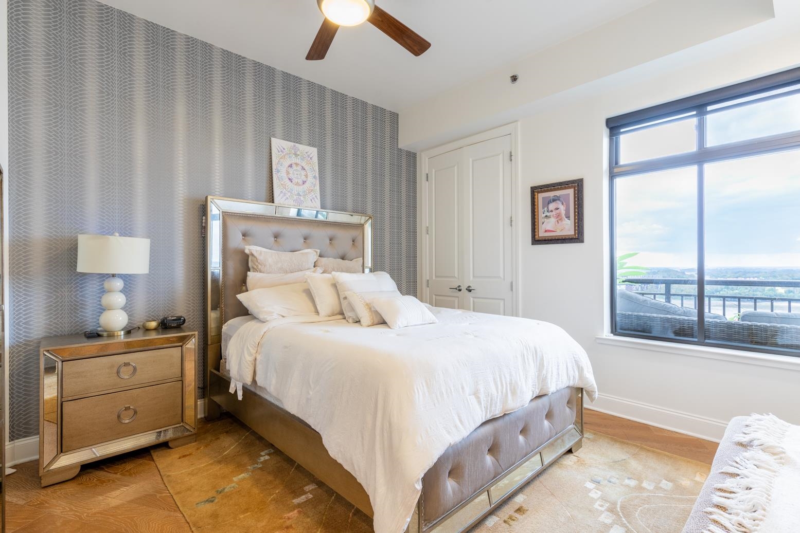 717 RIVERSIDE DR Unit: 1407
