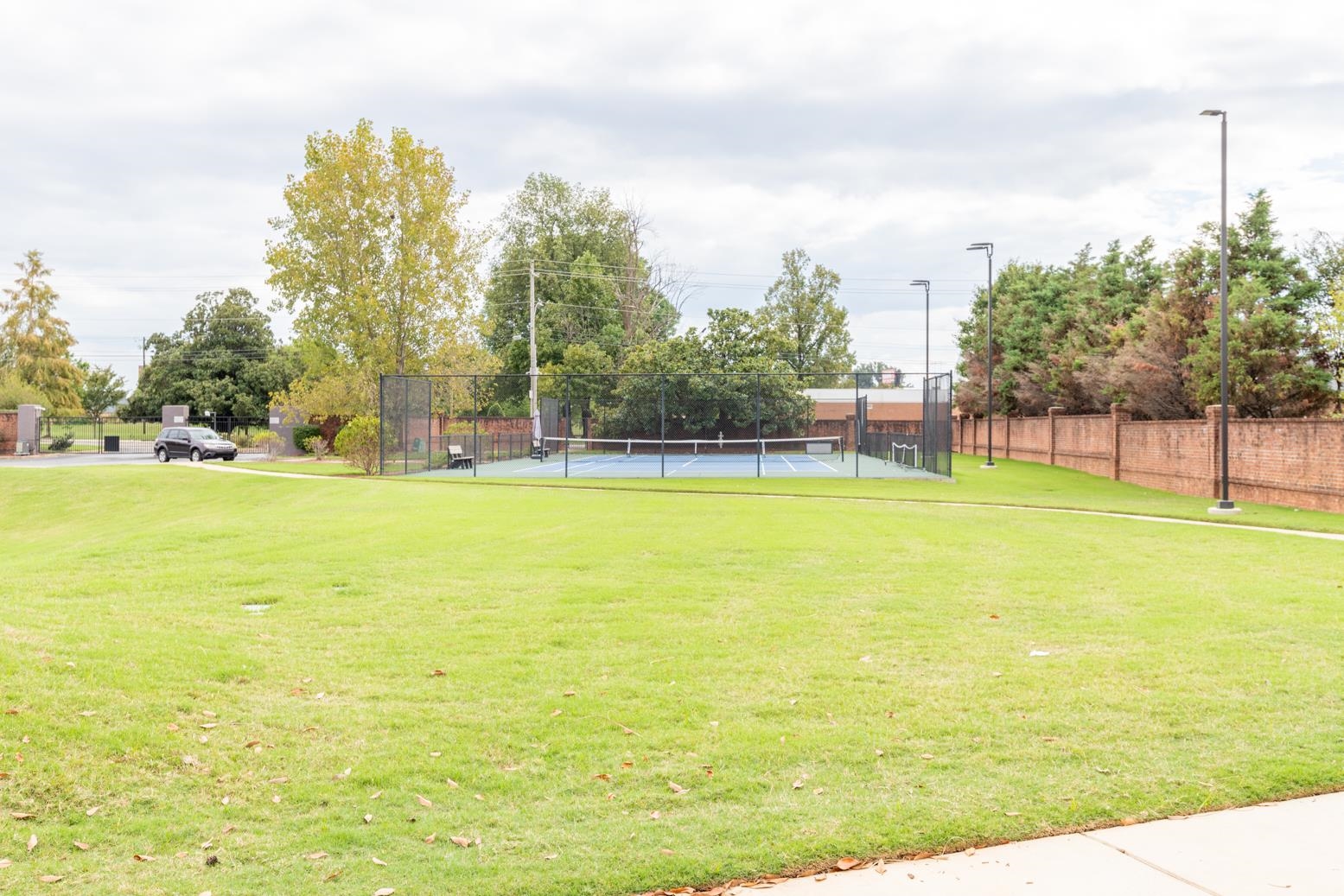 717 RIVERSIDE DR Unit: 1407