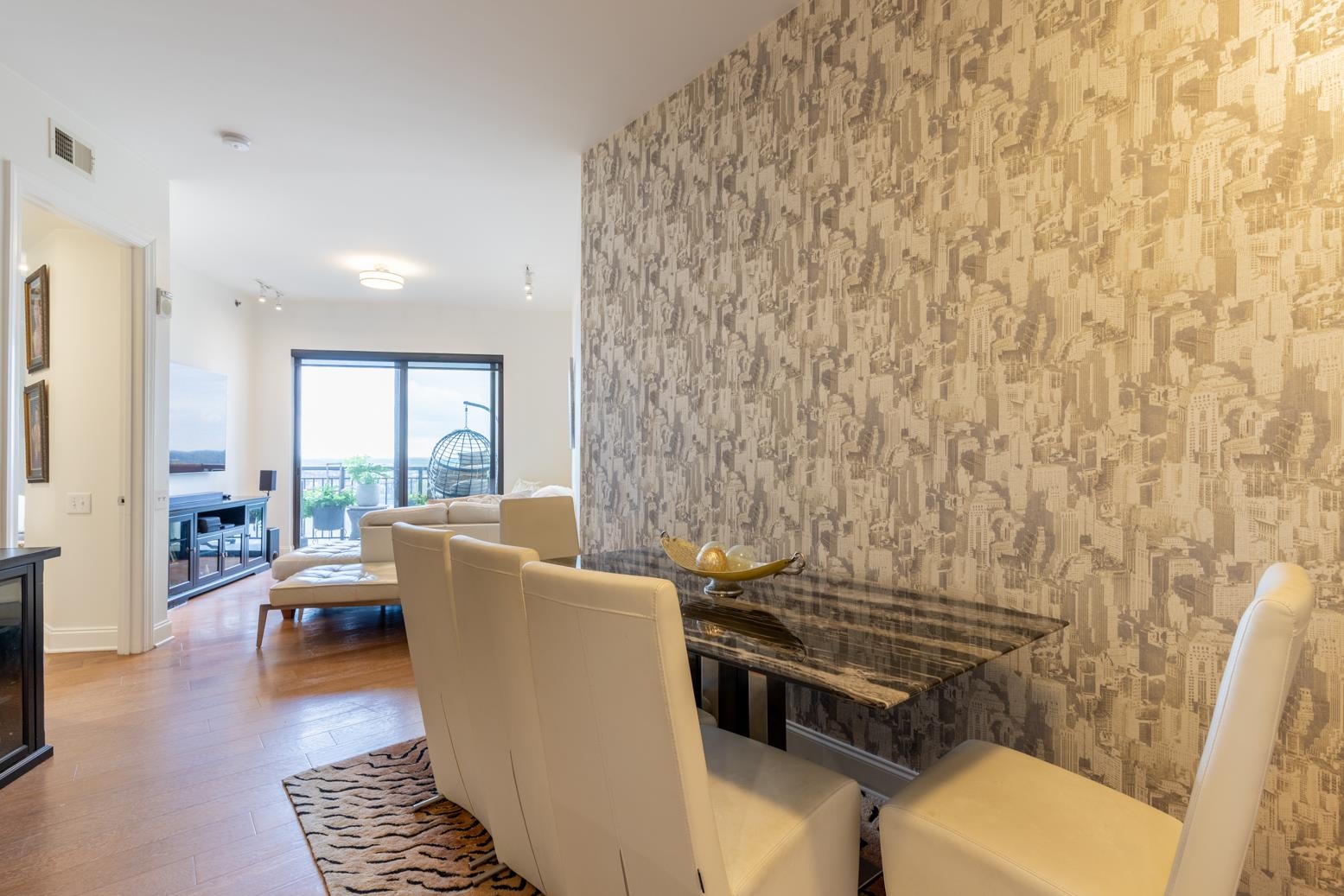 717 RIVERSIDE DR Unit: 1407