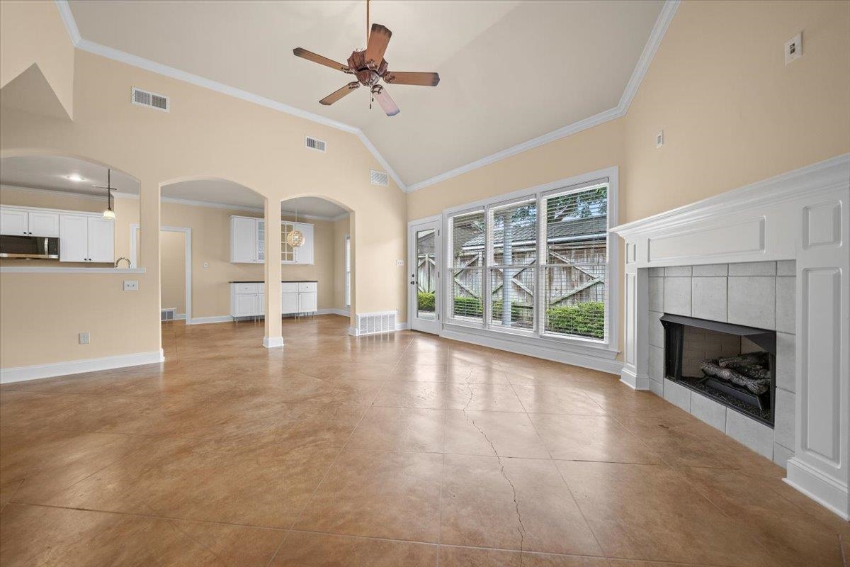 4944 PRINCETON GROVE CV