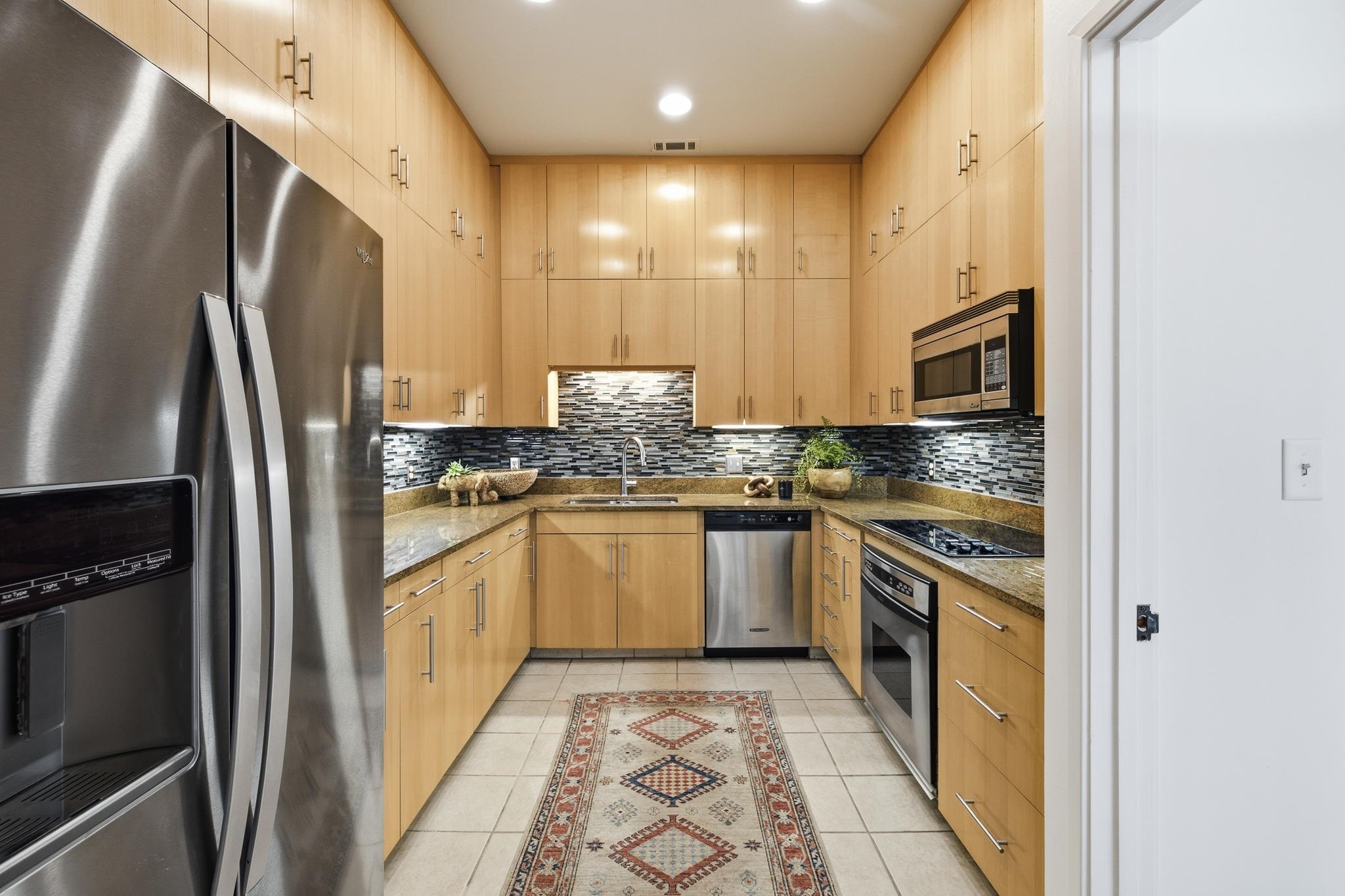 812 EVENTIDE DR Unit: 812