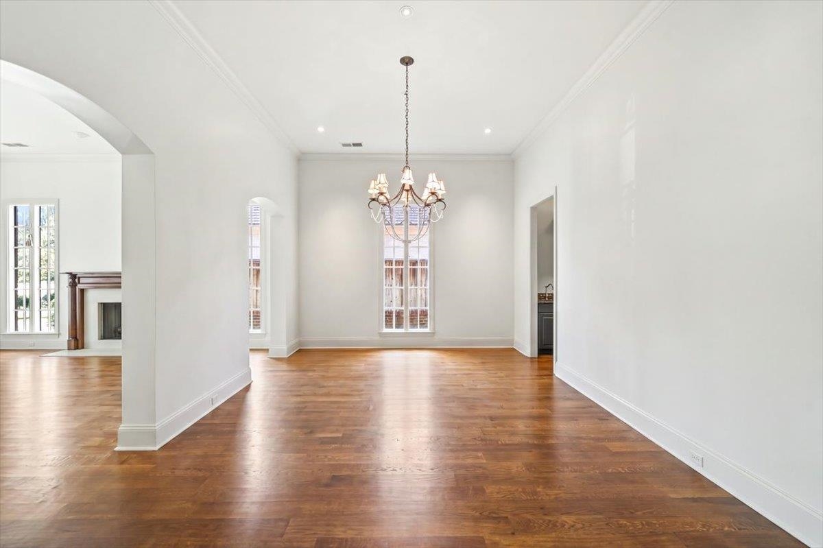 217 W GOODWYN ST