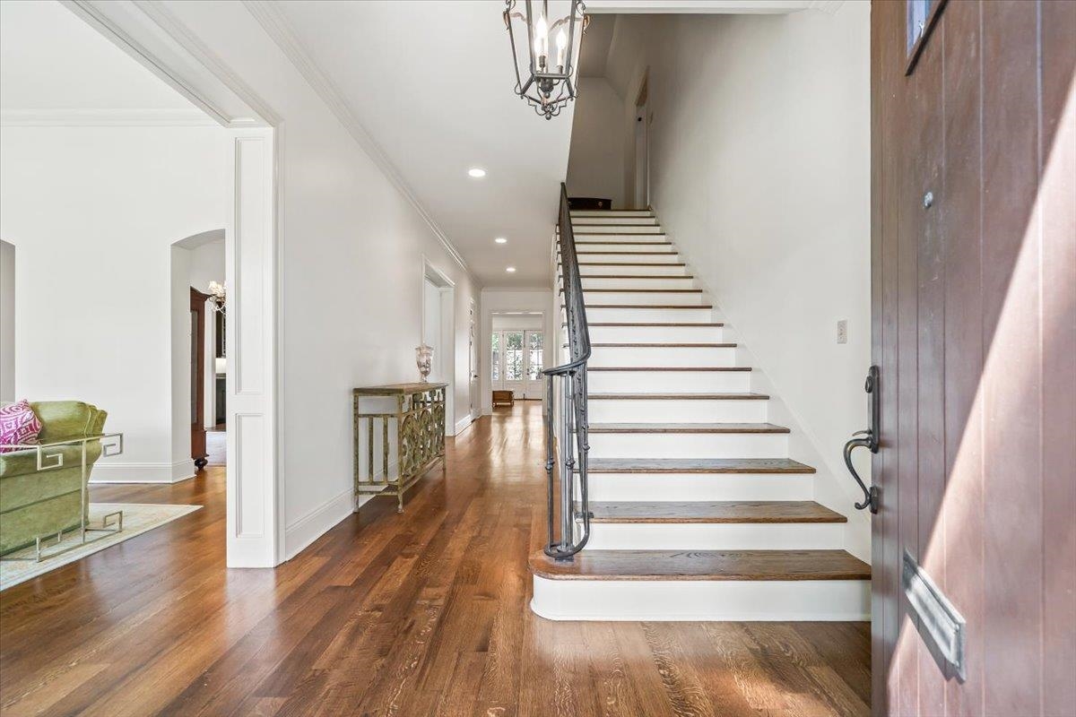 217 W GOODWYN ST
