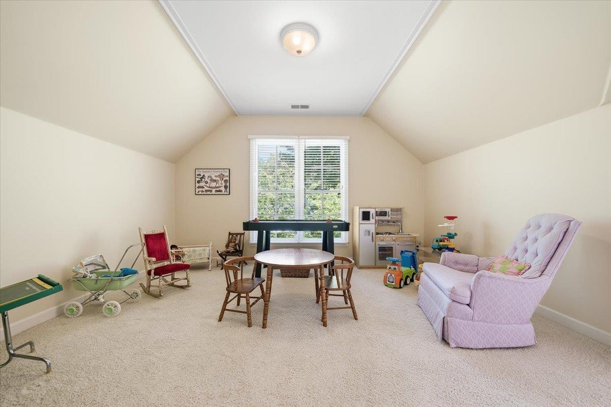 3828 NORTHWOOD DR