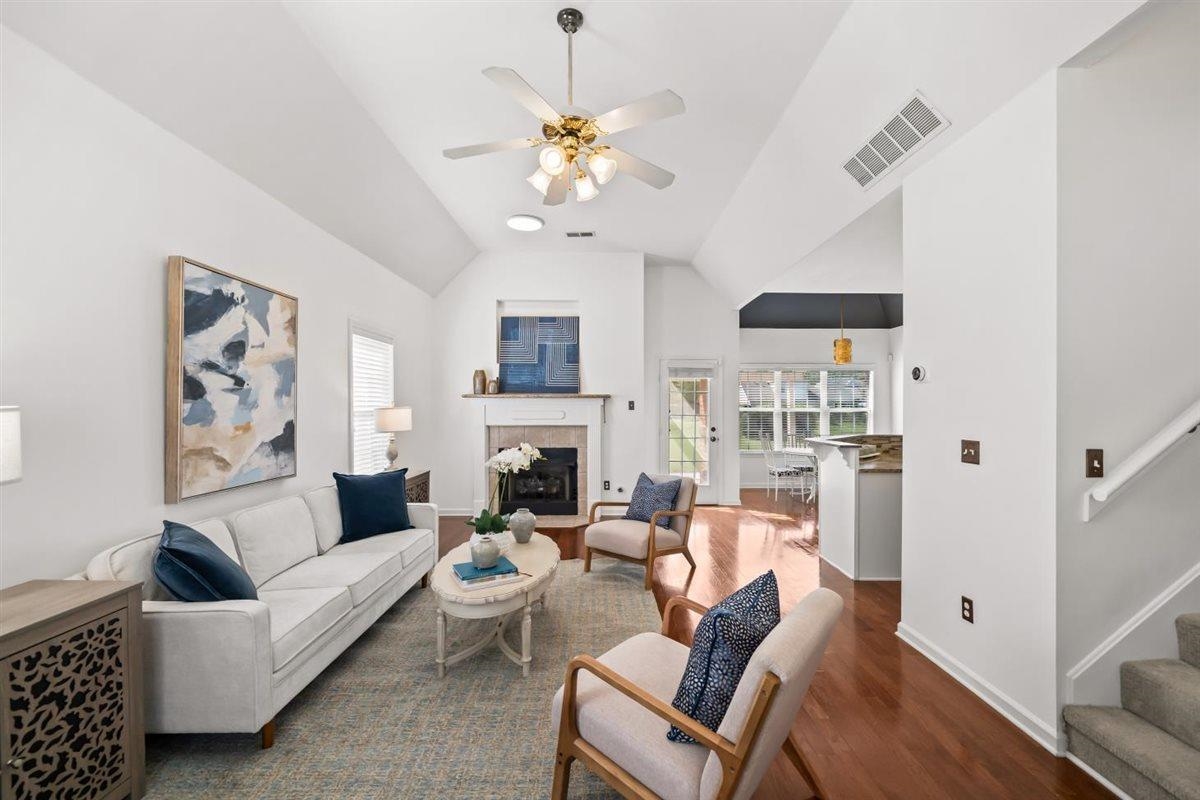 5524 FOUNTAIN BAY DR