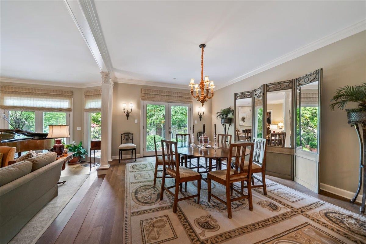 598 CLUB WALK LN Unit: 10
