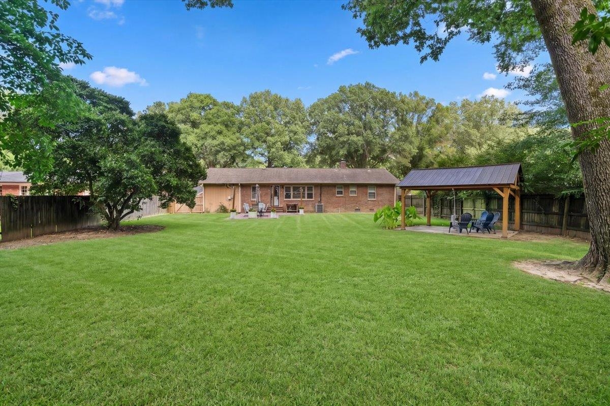 1127 PERKINS TER