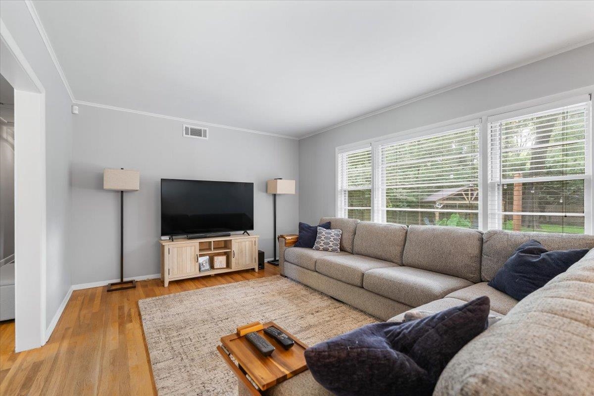 1127 PERKINS TER