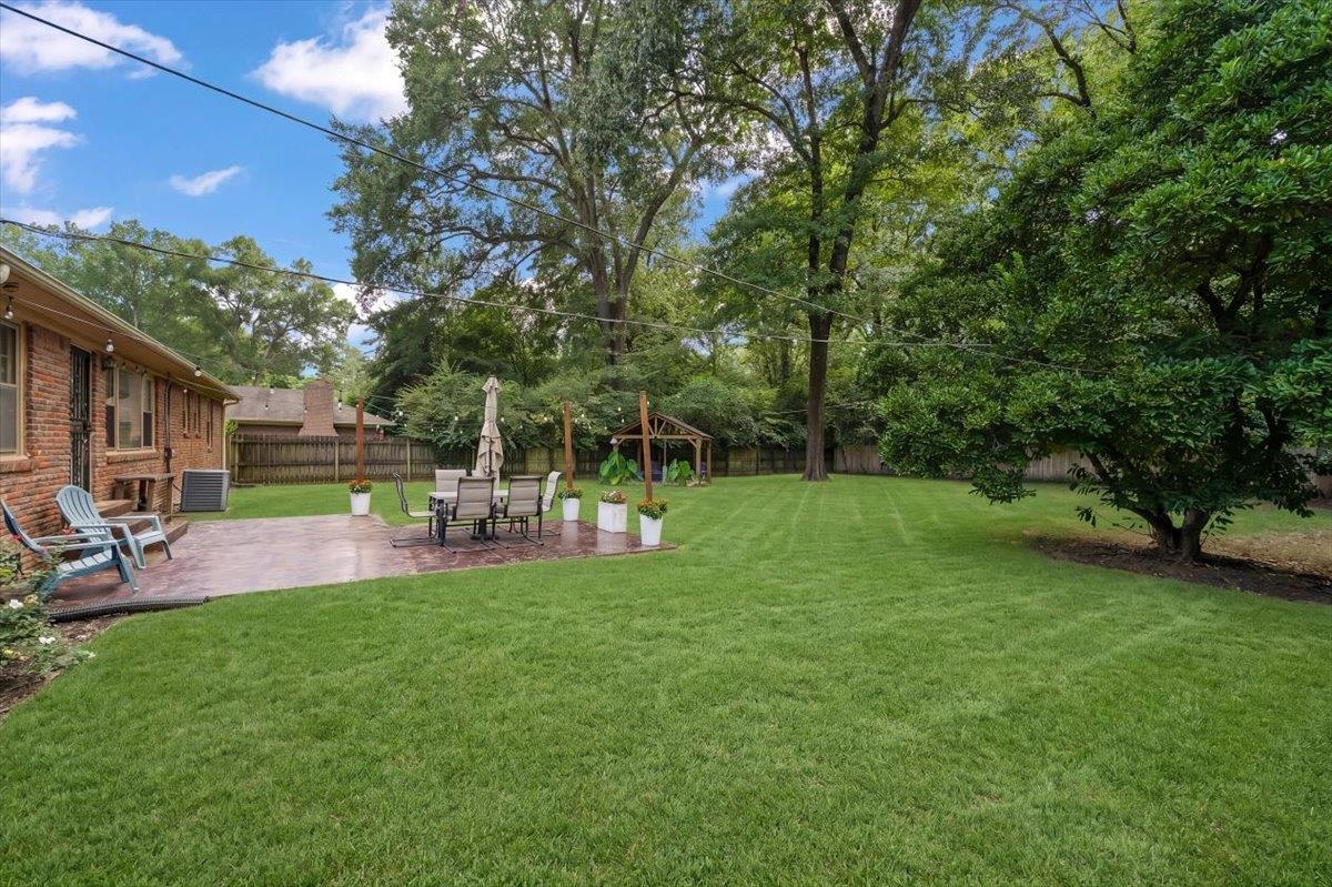 1127 PERKINS TER