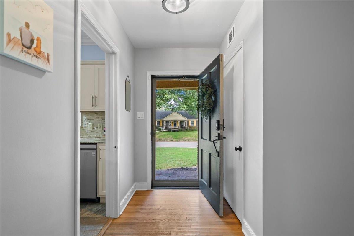1127 PERKINS TER