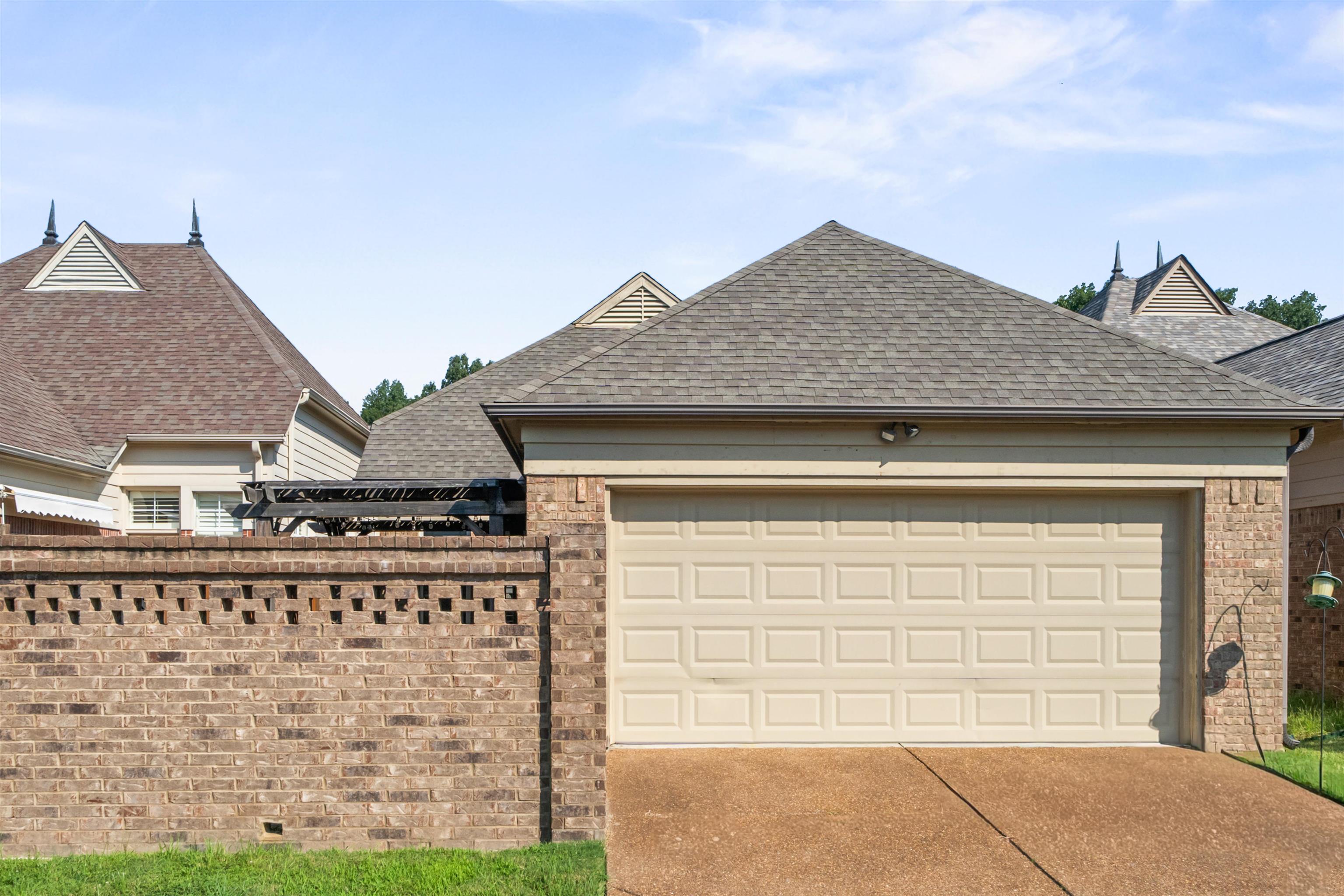 9949 OBAN DR