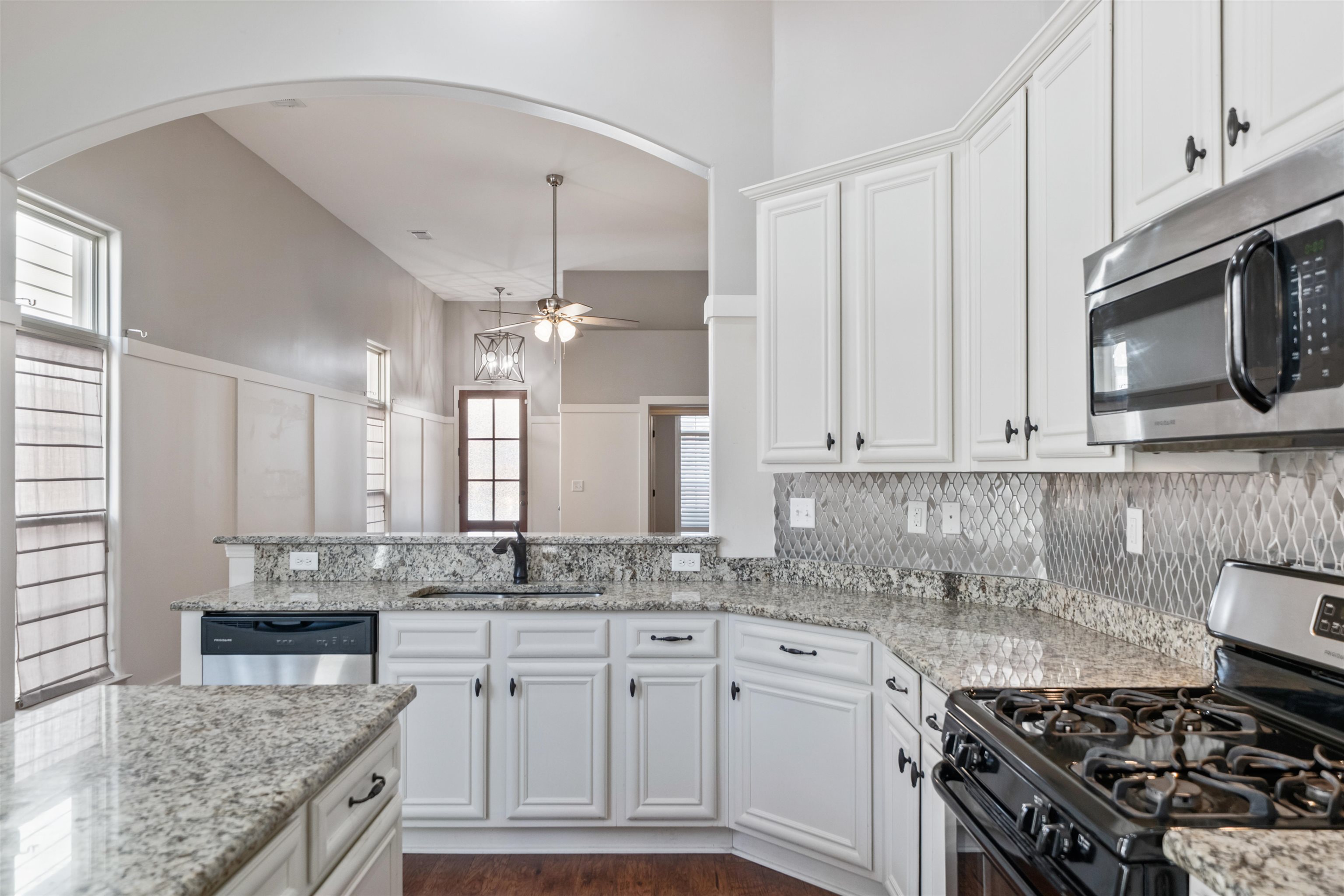 9949 OBAN DR