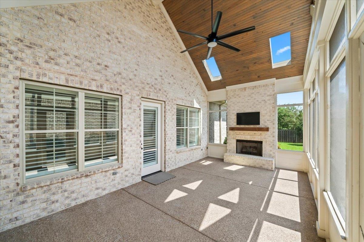 3520 ROKEBY FARM LN