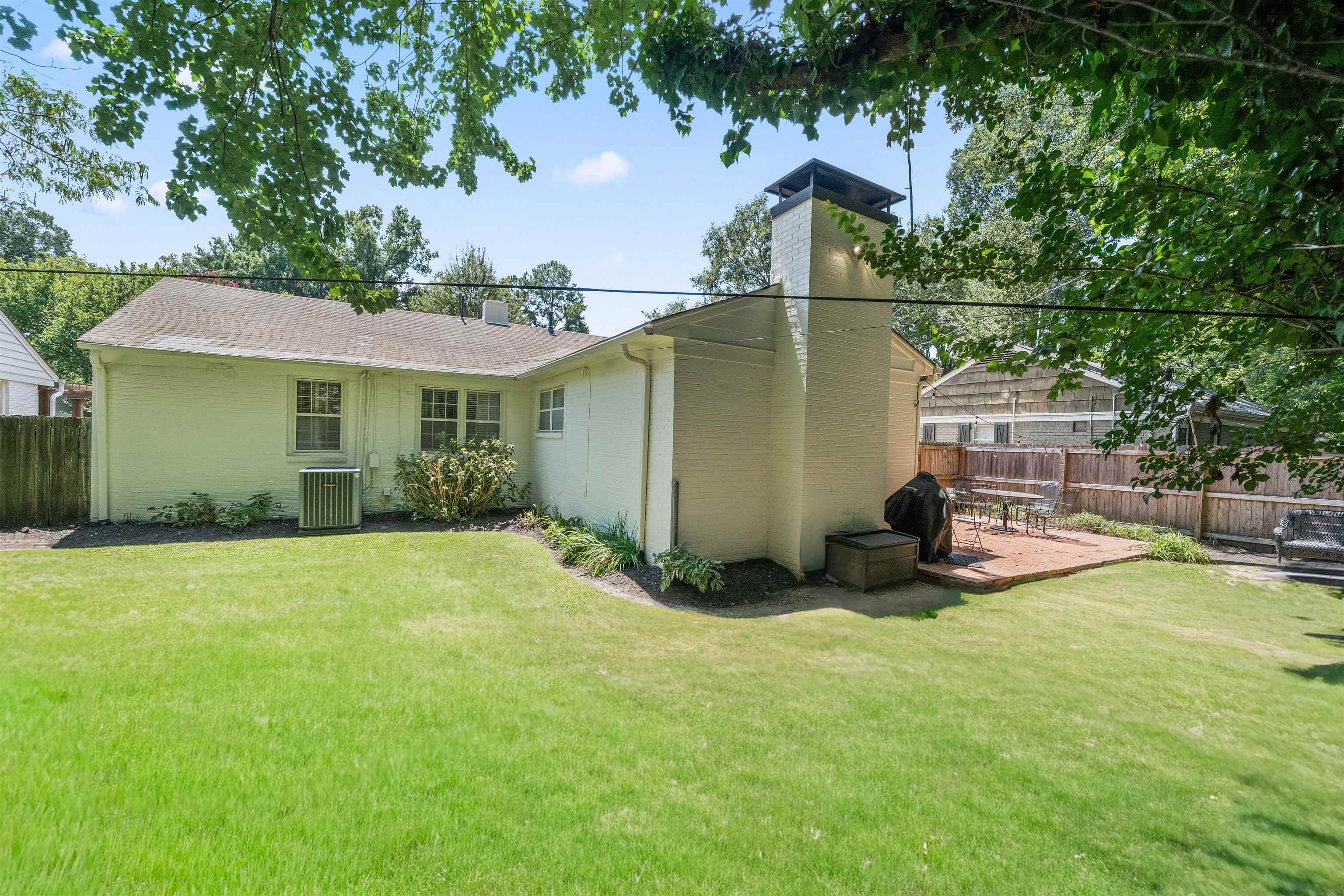 3582 SOUTHWOOD AVE