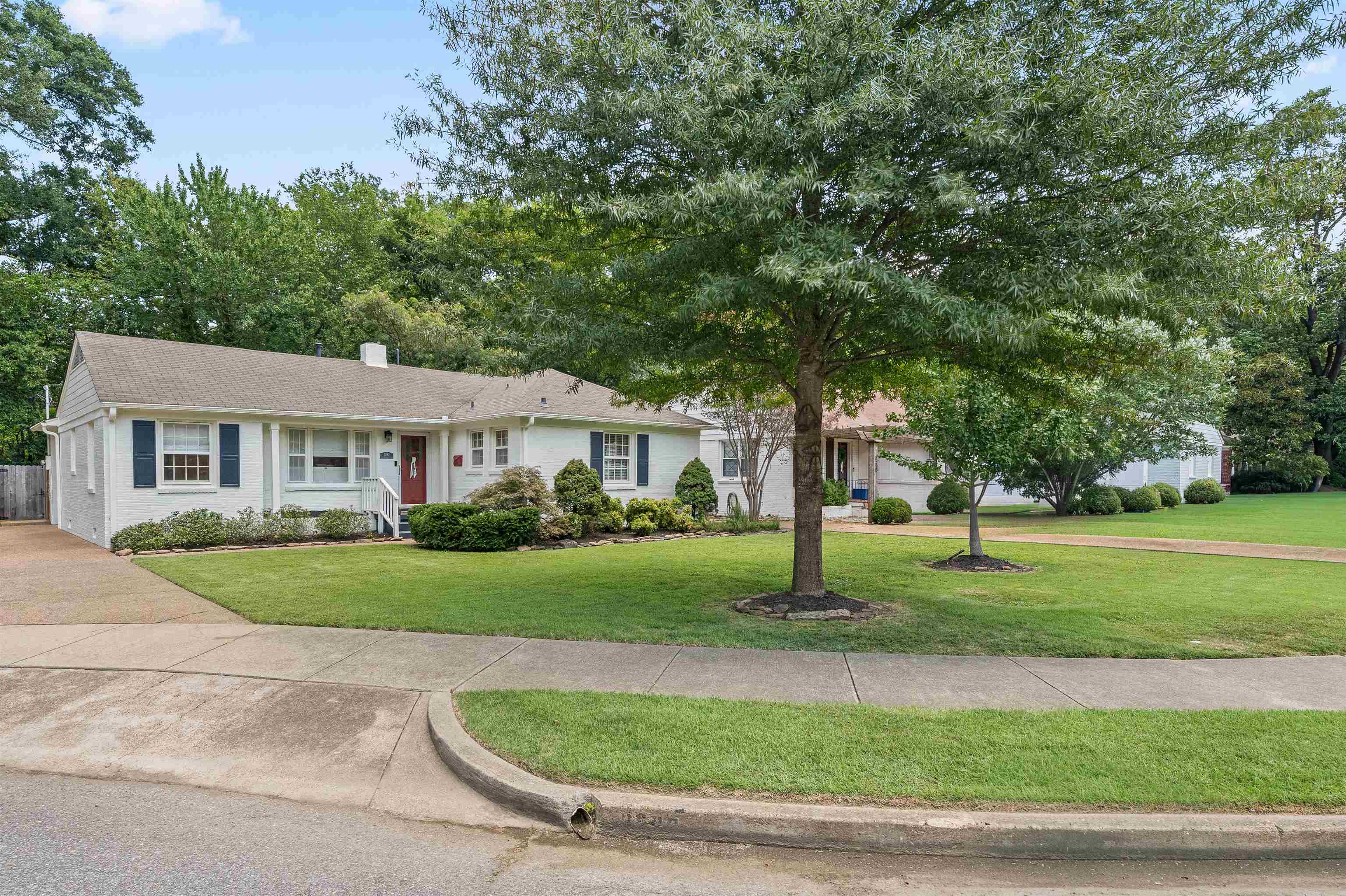 3582 SOUTHWOOD AVE