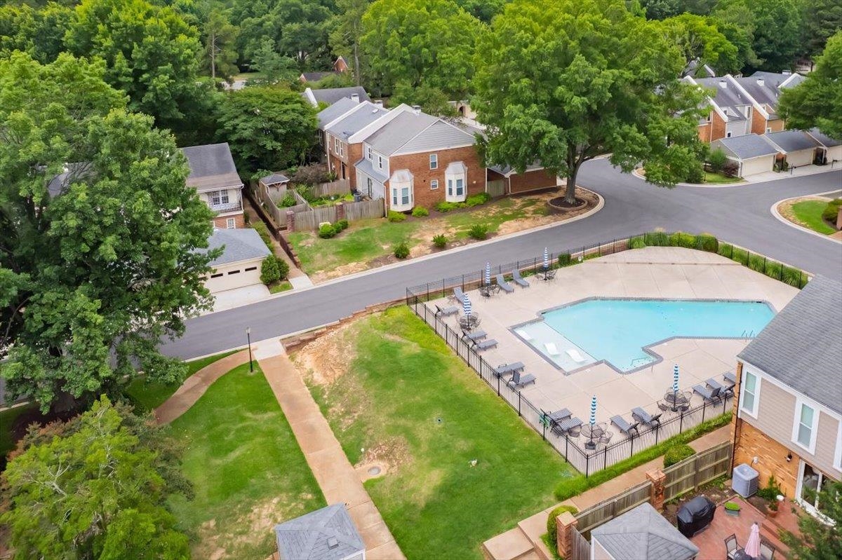 6946 AMBERLY RD Unit: 6946