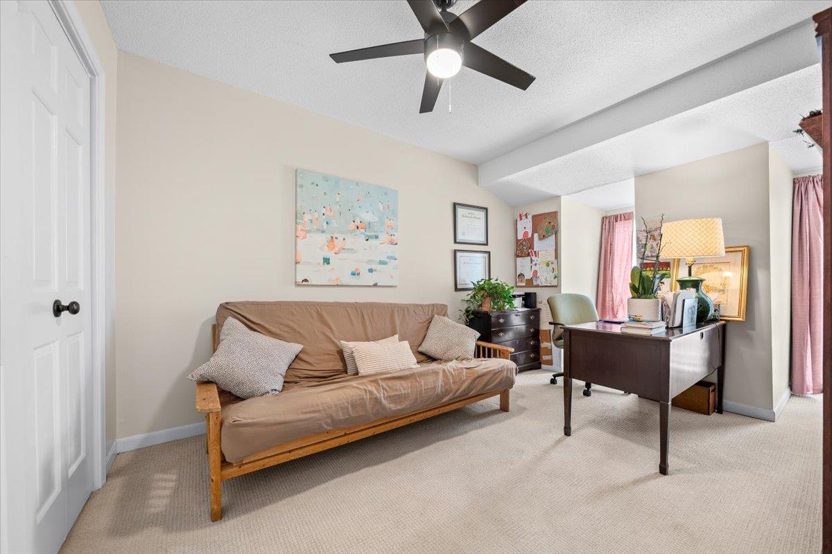 6946 AMBERLY RD Unit: 6946