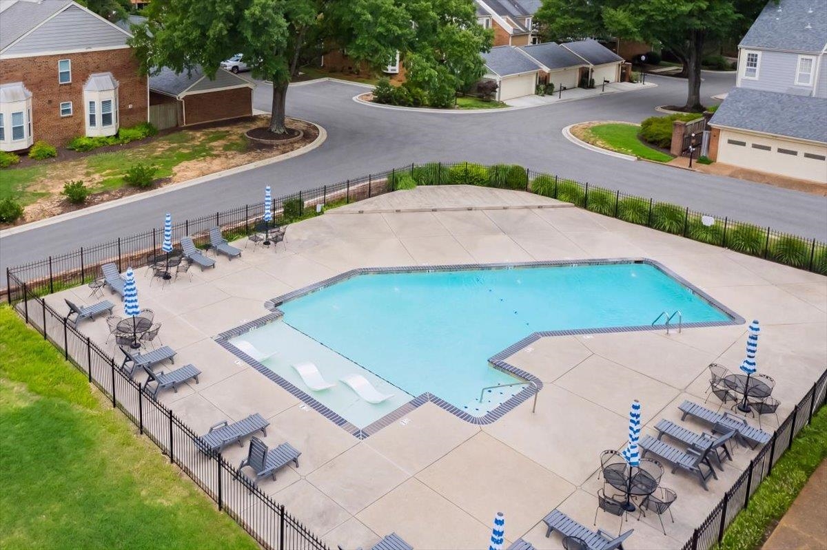 6946 AMBERLY RD Unit: 6946