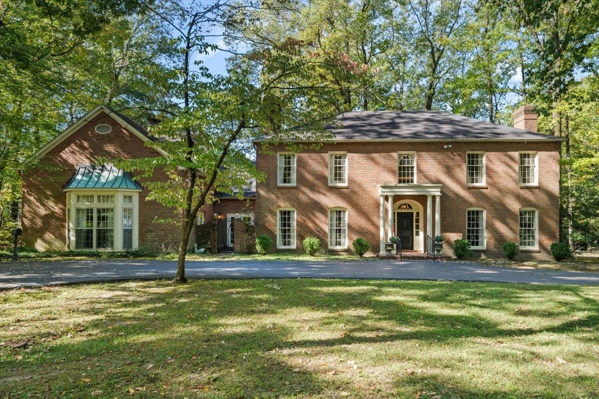 6021 RIVER OAKS CV