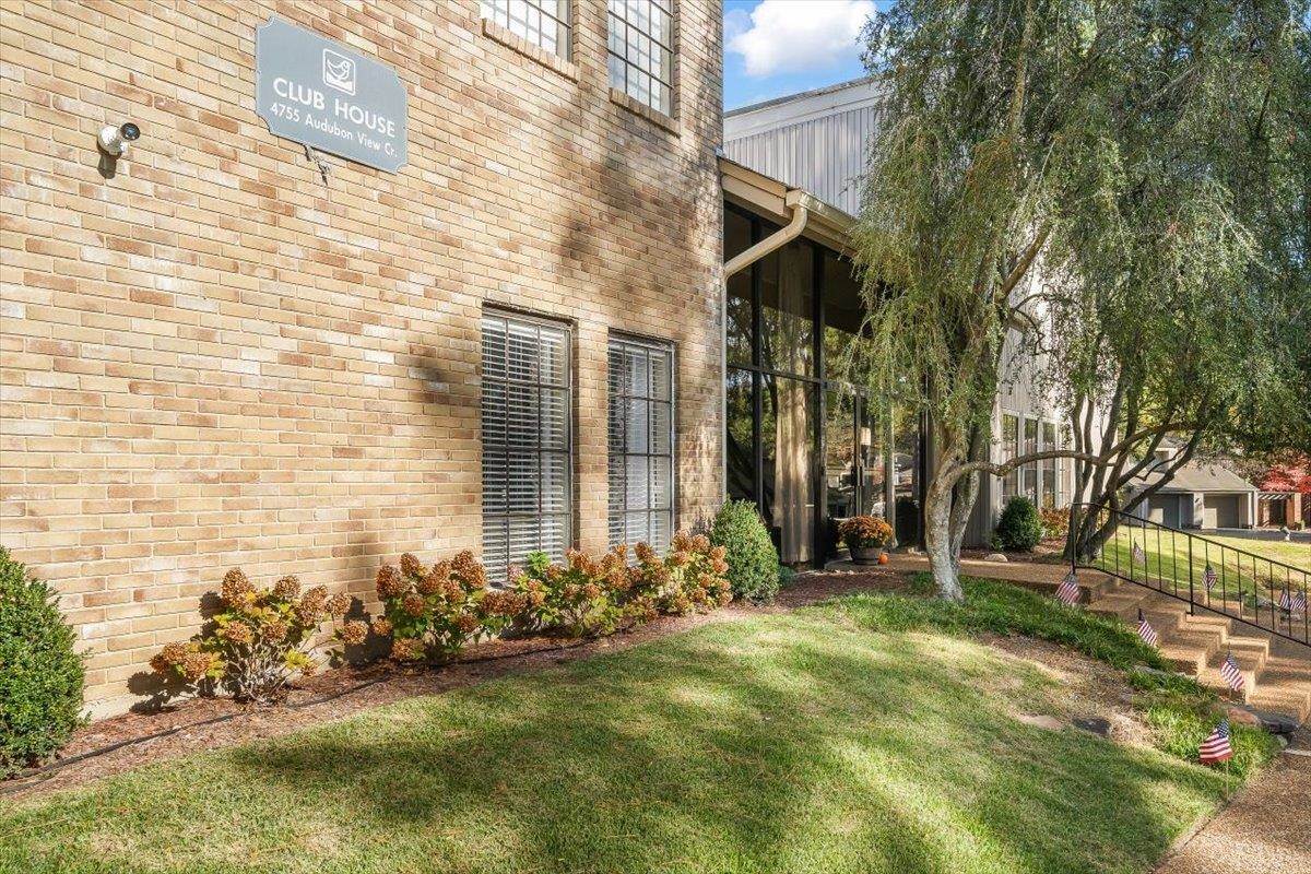 4787 TOWERING OAKS DR Unit: 803