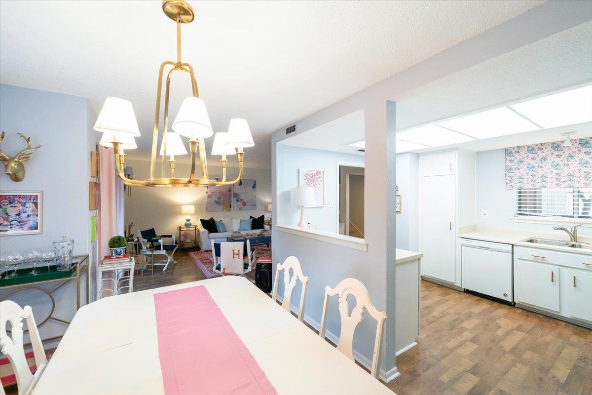 4787 TOWERING OAKS DR Unit: 803