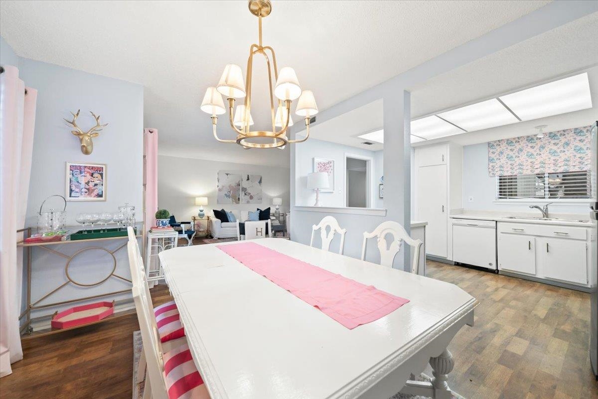 4787 TOWERING OAKS DR Unit: 803