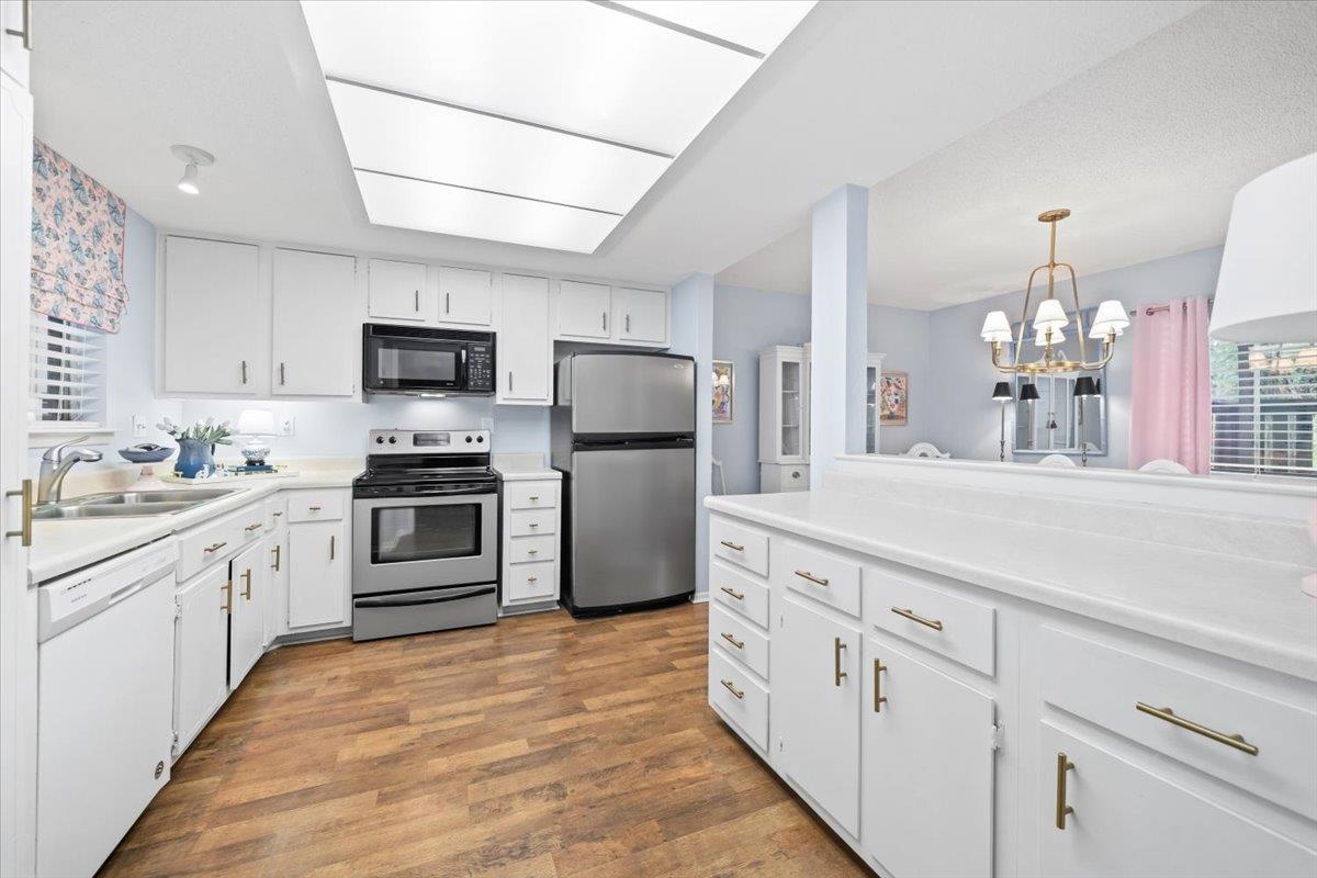 4787 TOWERING OAKS DR Unit: 803