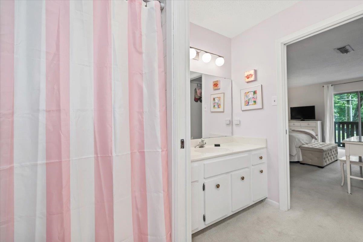 4787 TOWERING OAKS DR Unit: 803