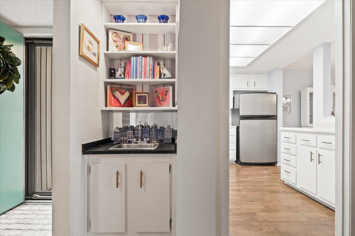 4787 TOWERING OAKS DR Unit: 803