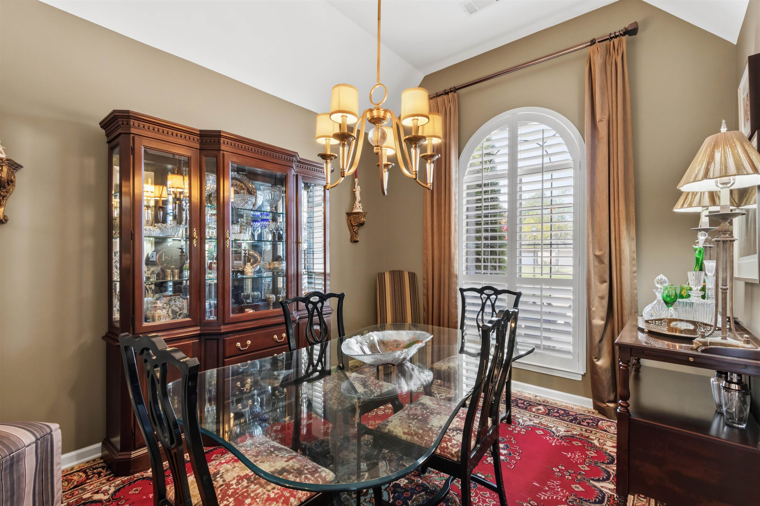 280 FOUNTAIN RIVER DR