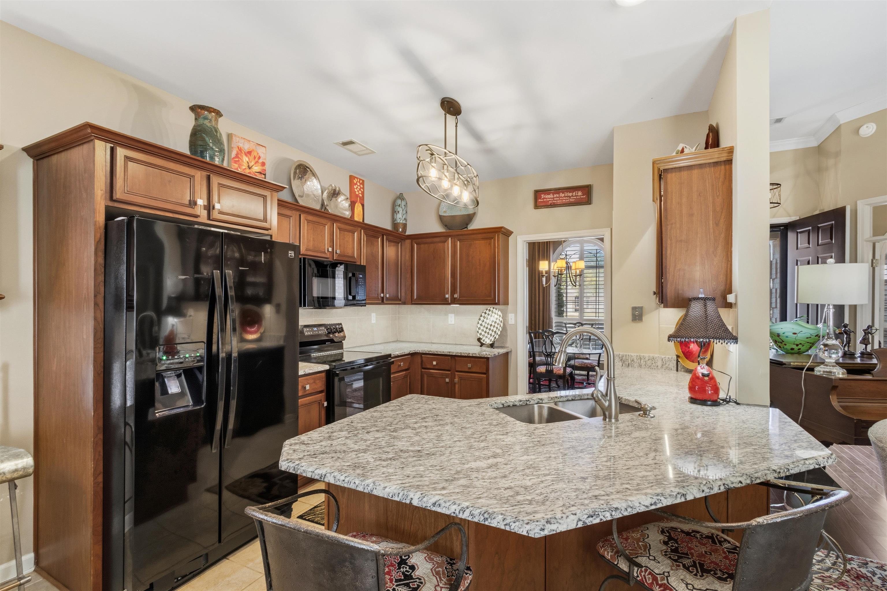 280 FOUNTAIN RIVER DR