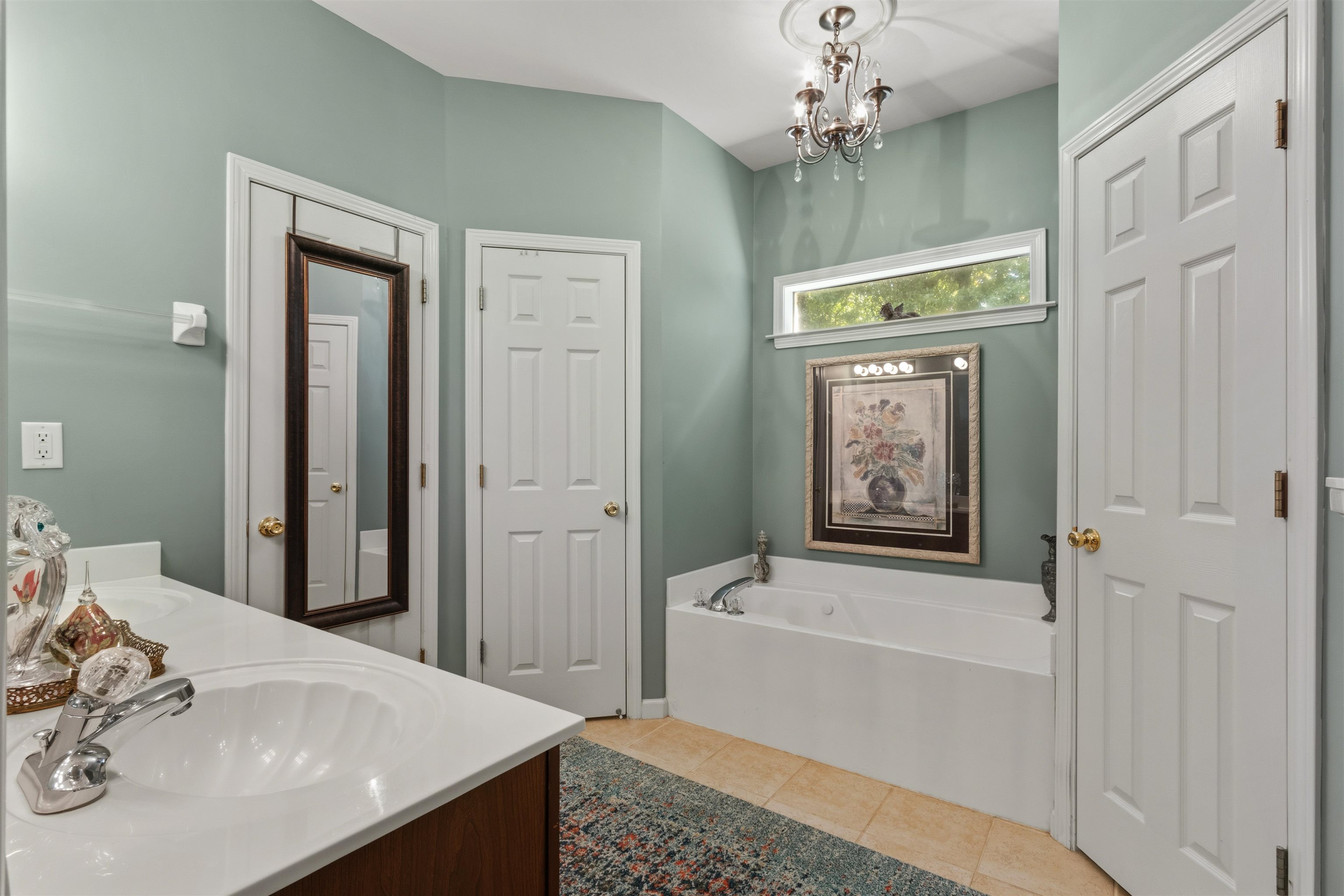 280 FOUNTAIN RIVER DR