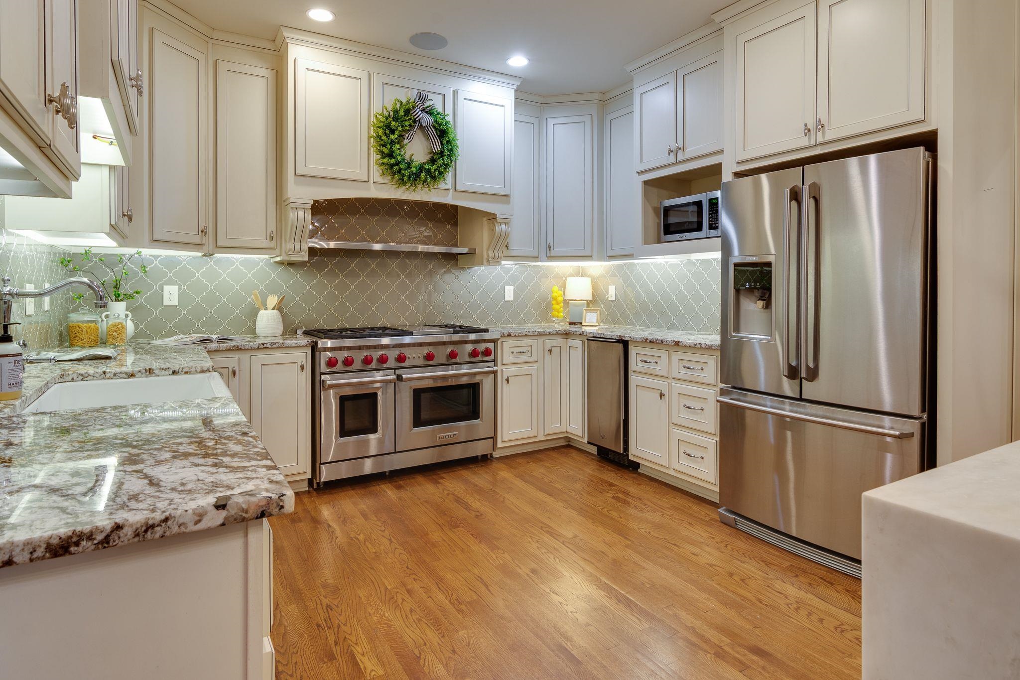 2884 CATAWBA LN