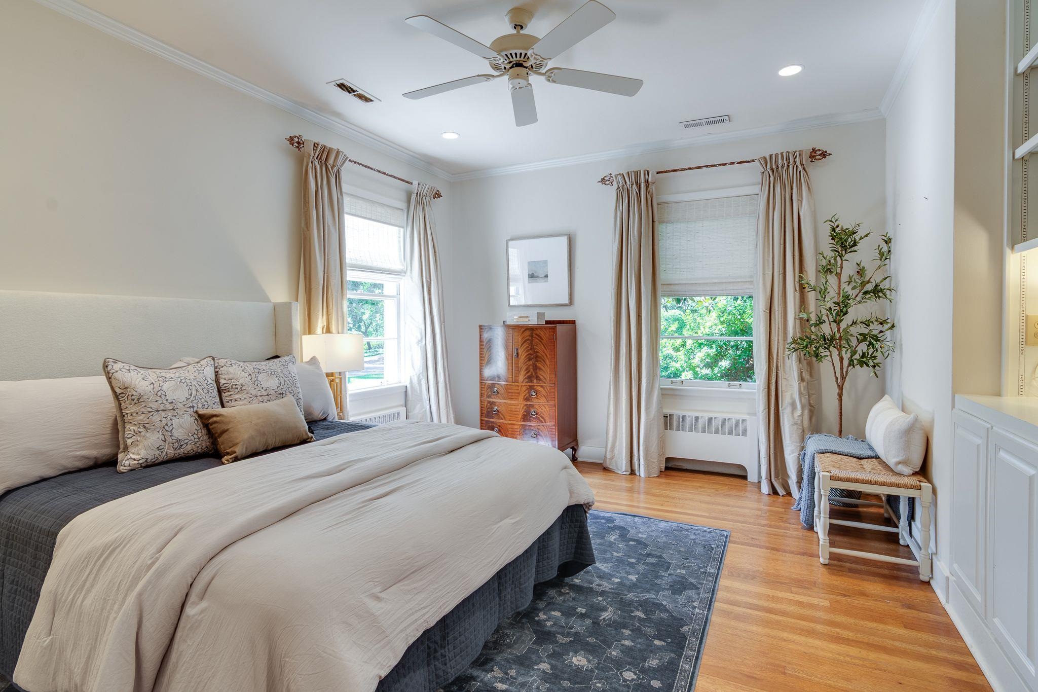 2884 CATAWBA LN