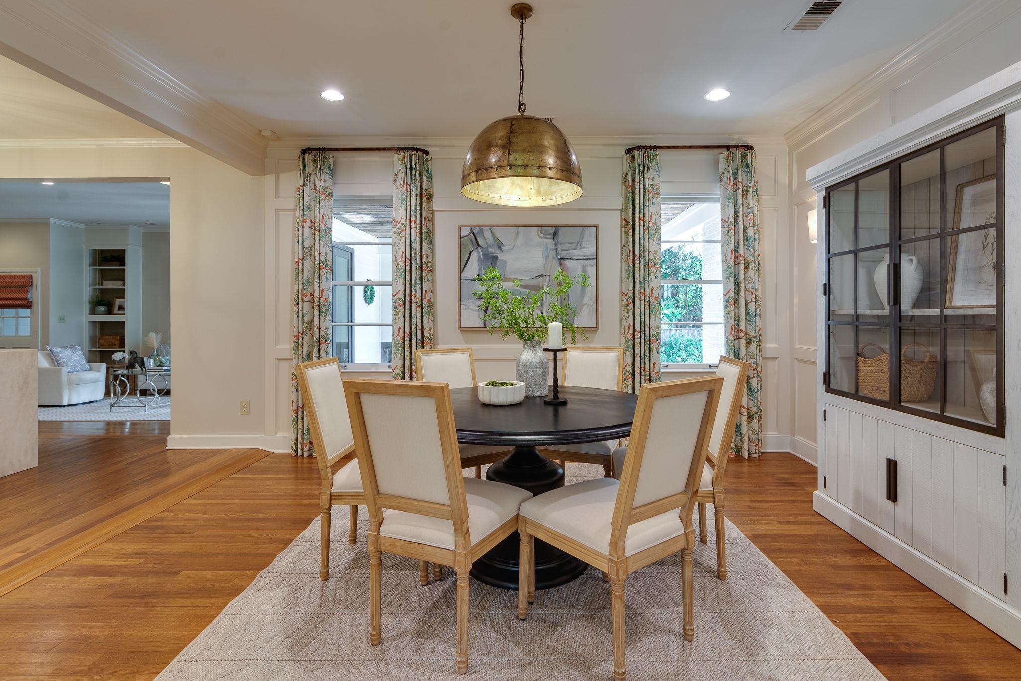 2884 CATAWBA LN