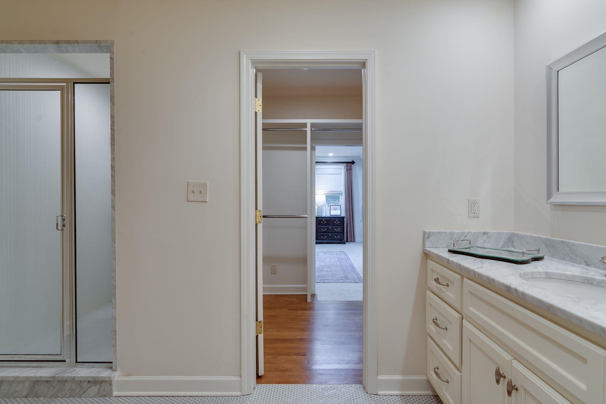 2884 CATAWBA LN
