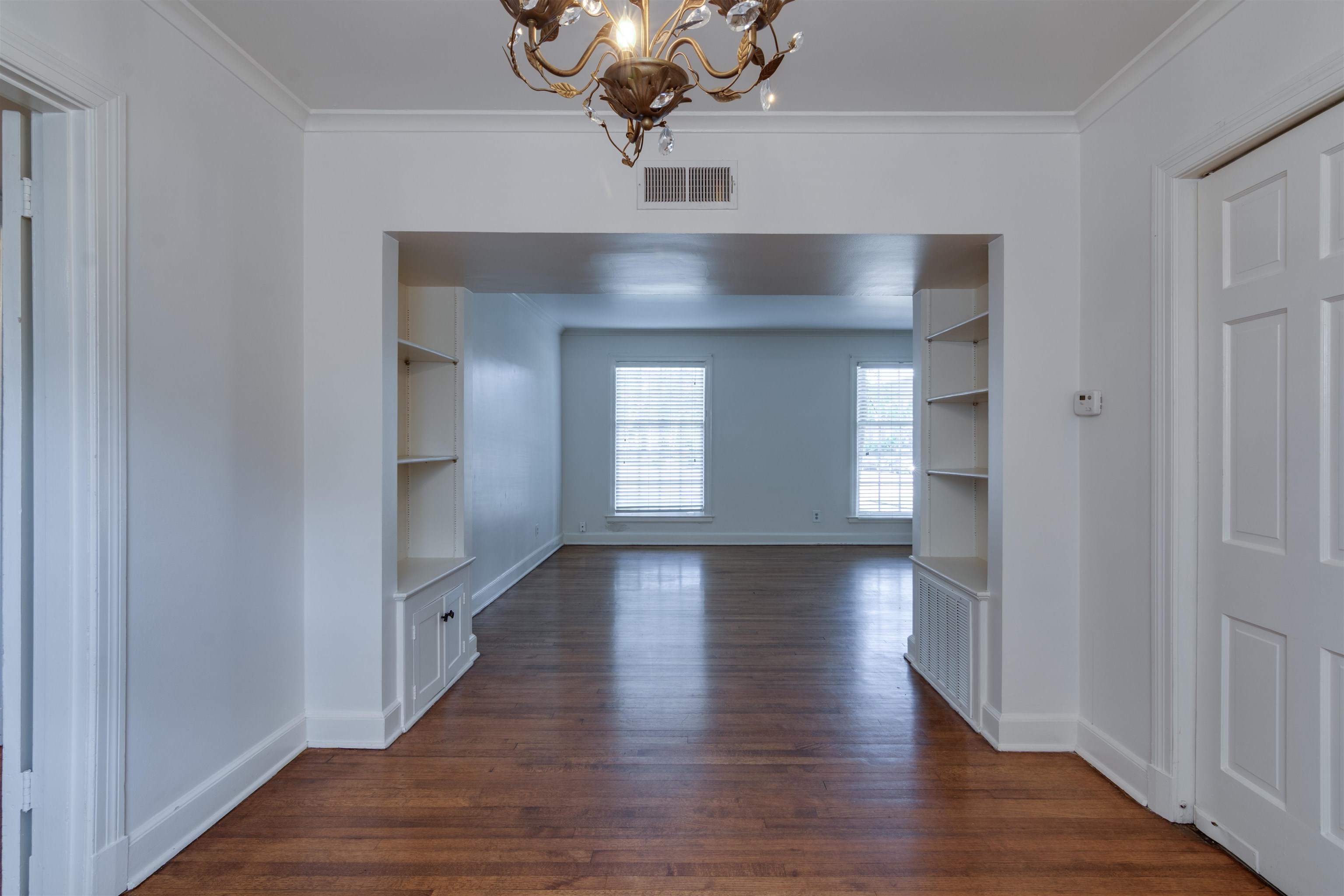 1885 PEABODY AVE Unit: 1