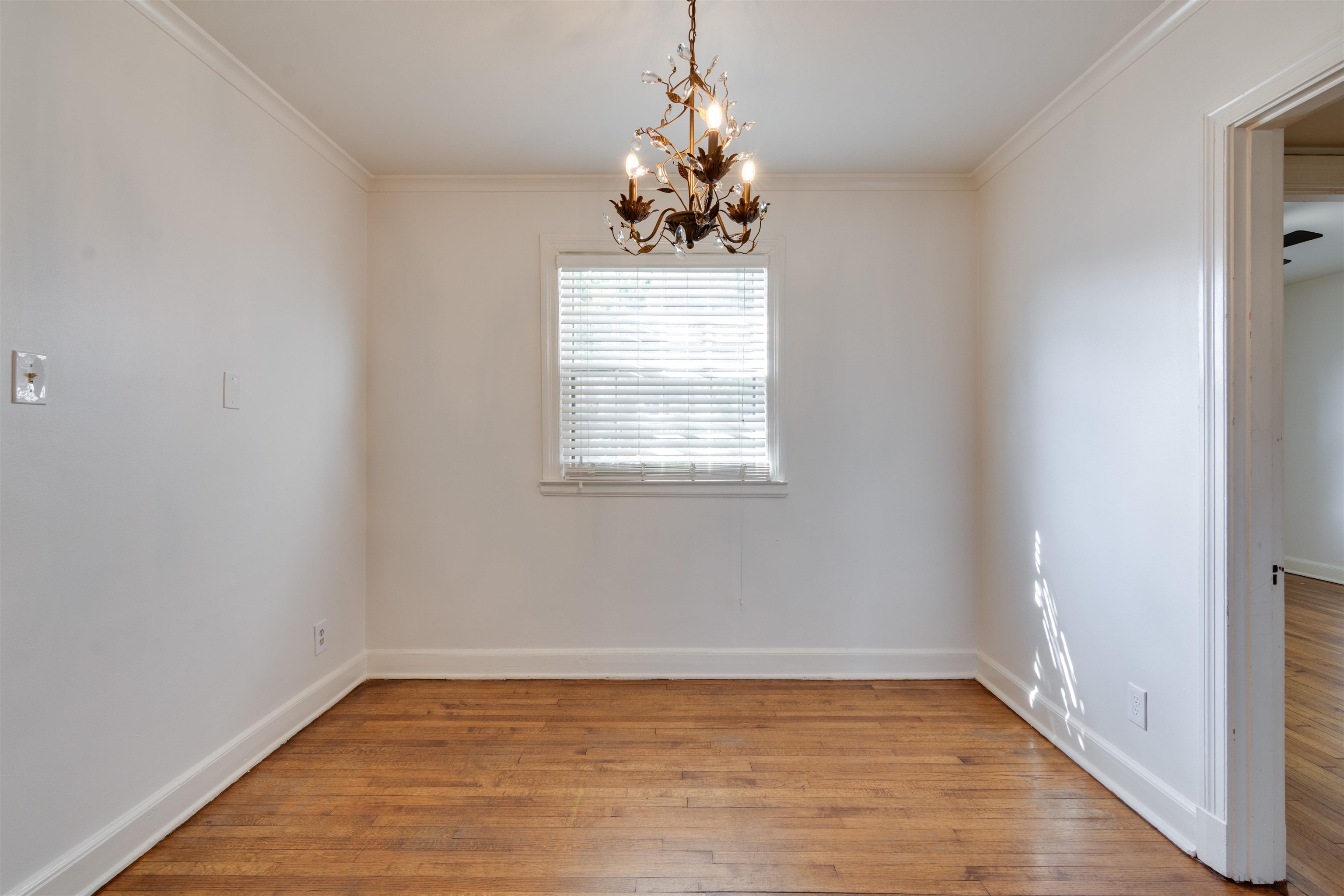 1885 PEABODY AVE Unit: 1