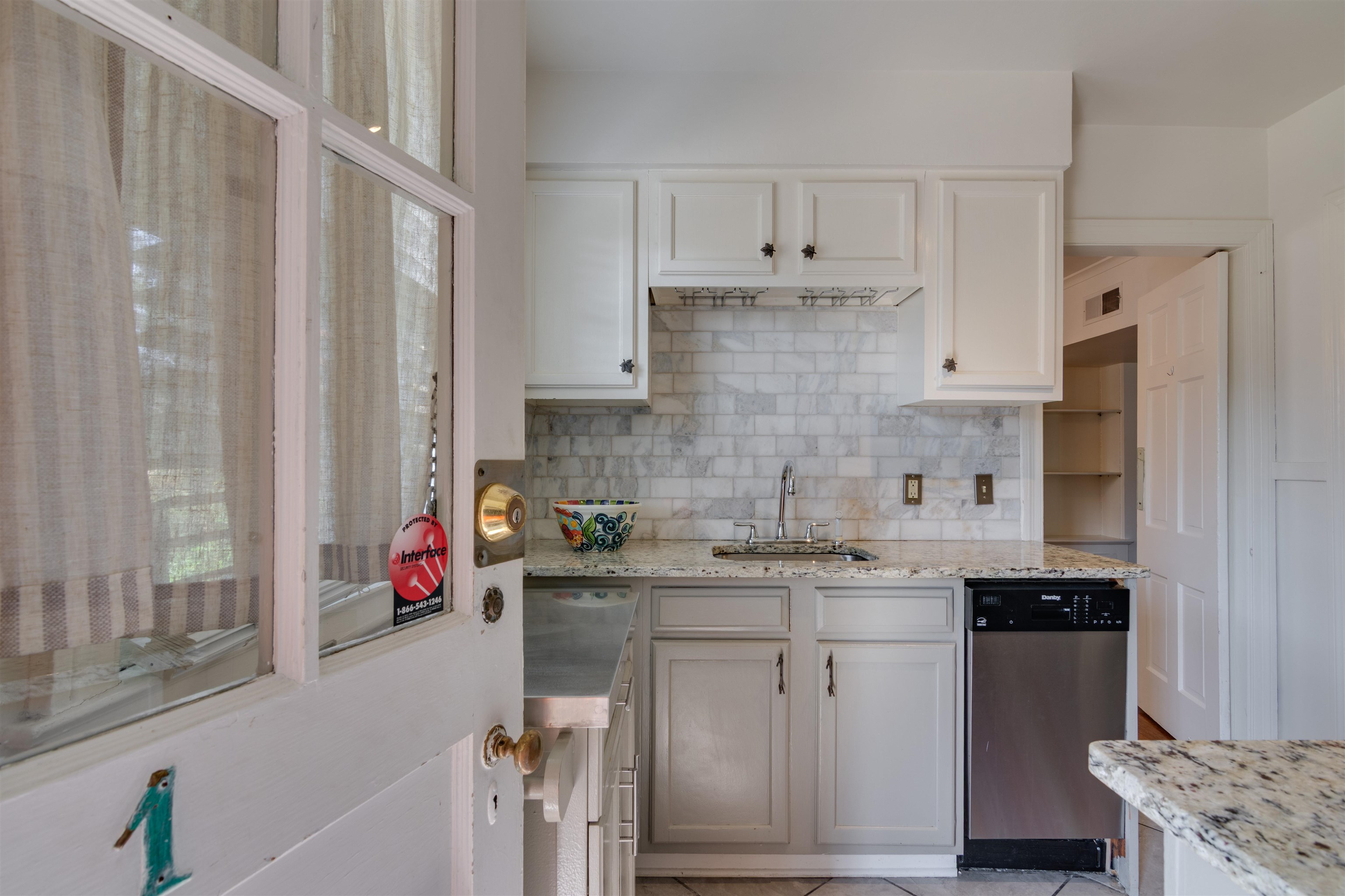 1885 PEABODY AVE Unit: 1