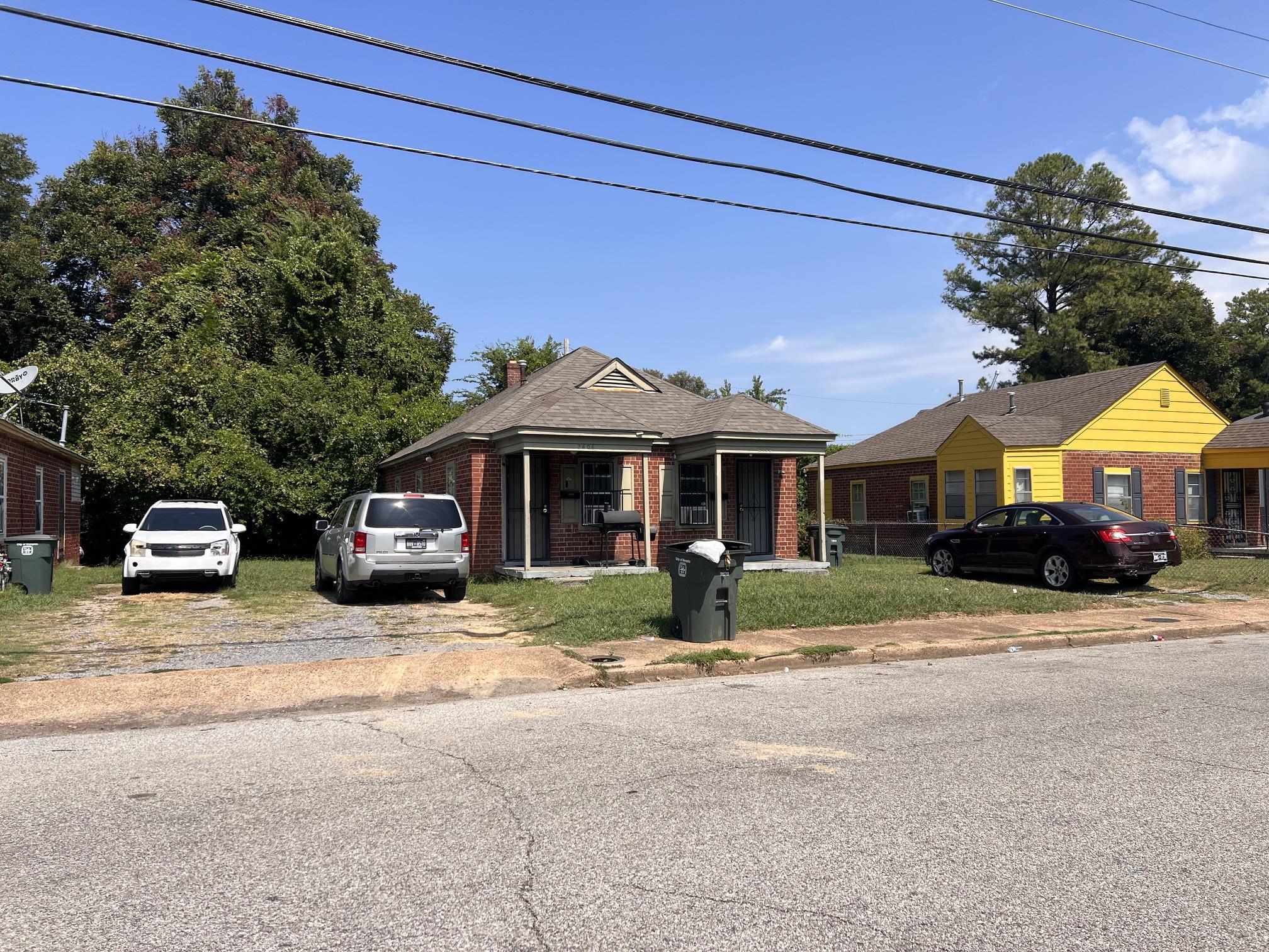 2606 DEADRICK AVE