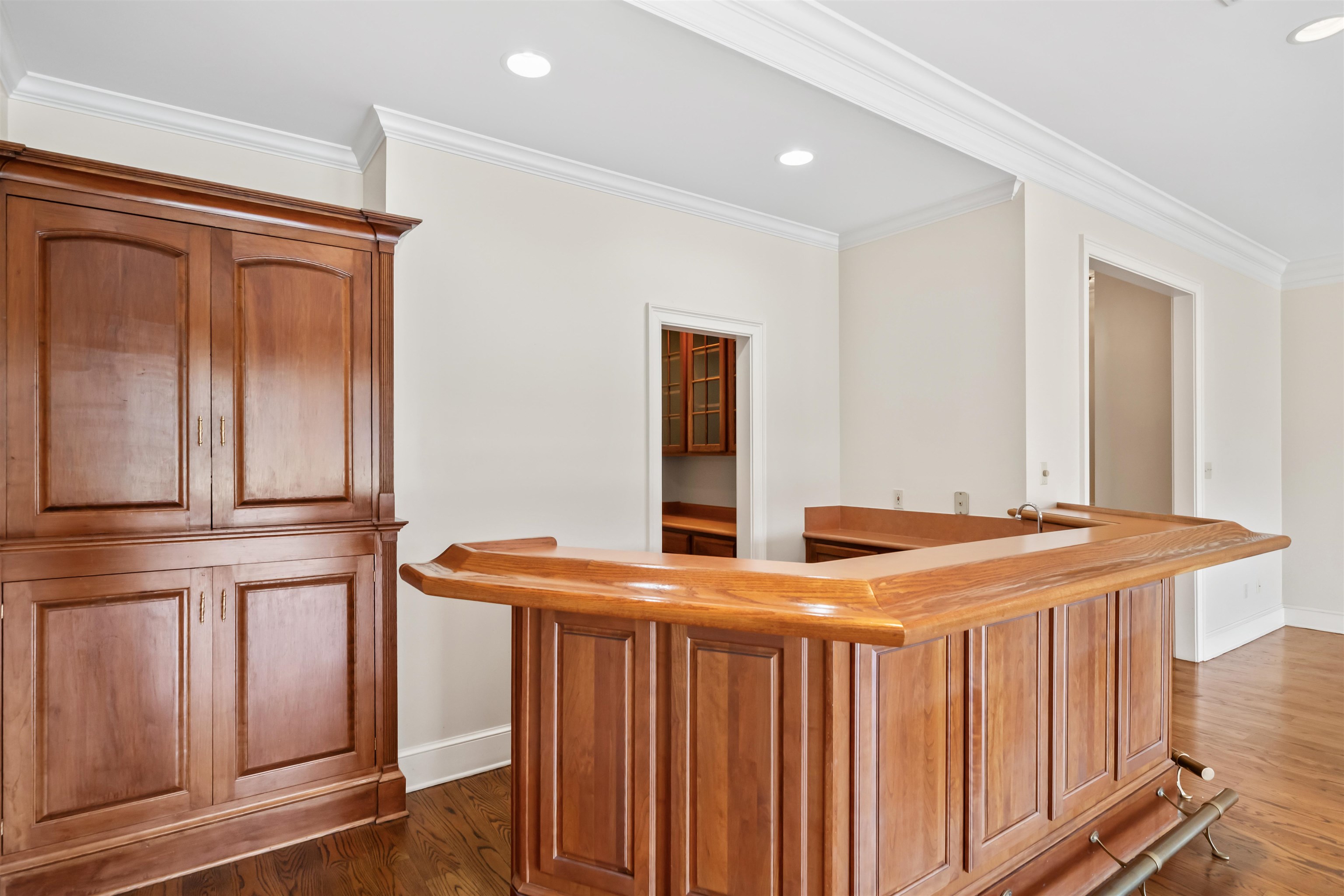 3449 LAKE POINTE CV